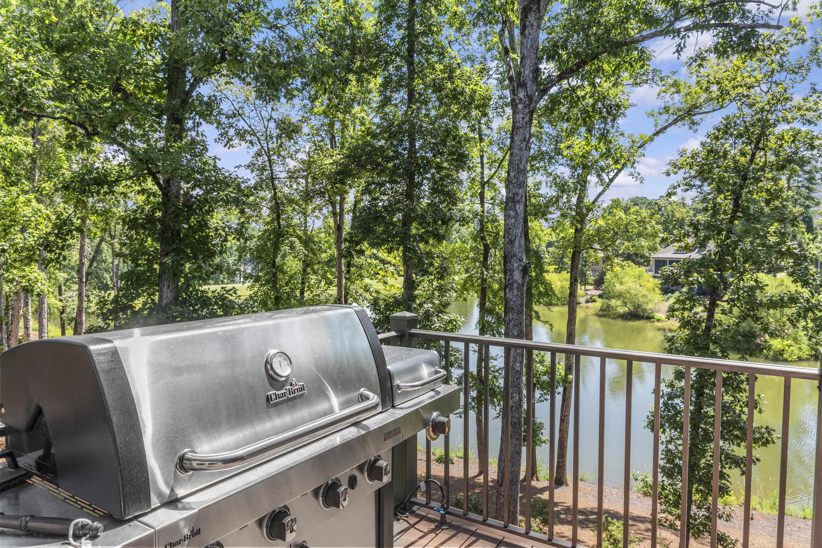 1081 ANGEL POND WEST