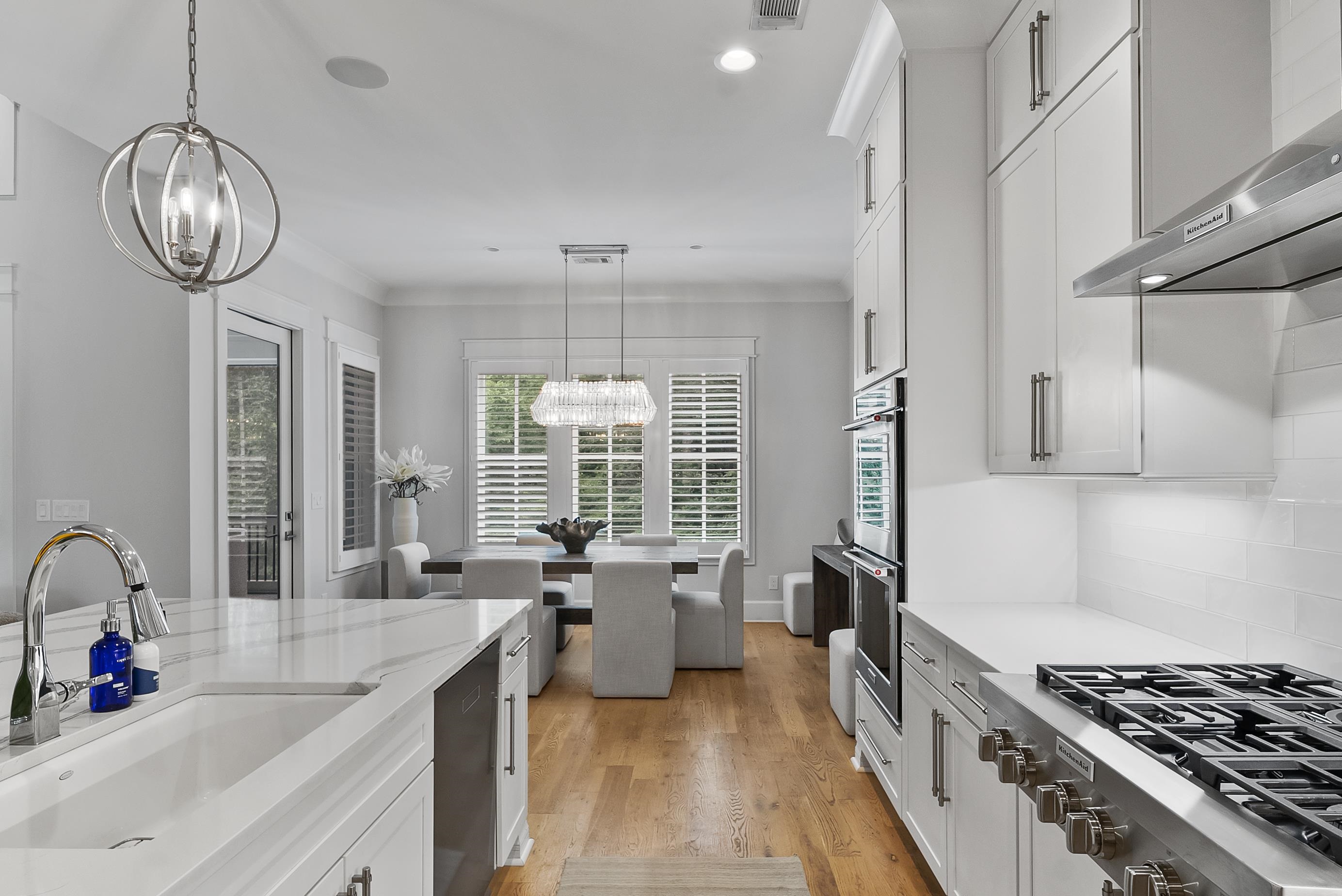 1091 JONES BLUFF COURT