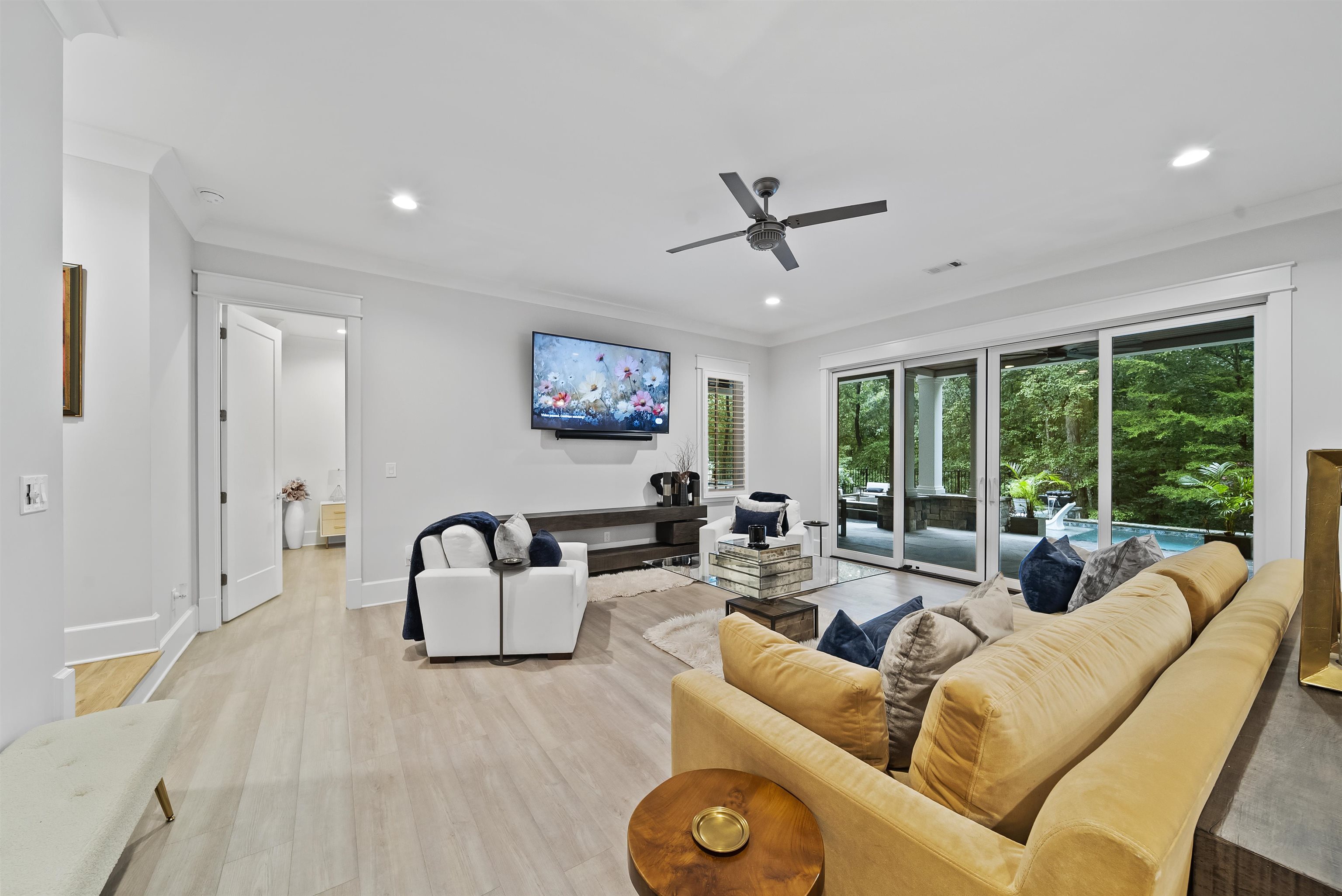 1091 JONES BLUFF COURT