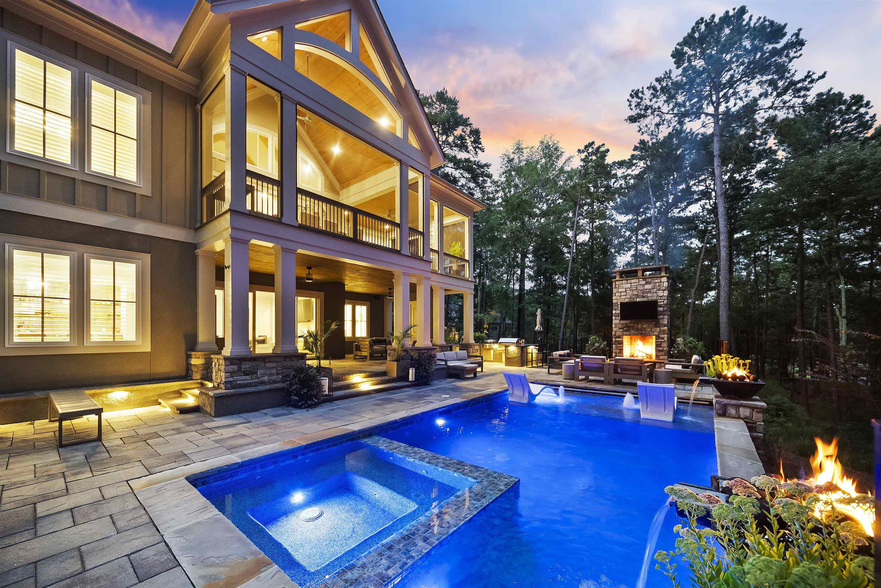 1091 JONES BLUFF COURT