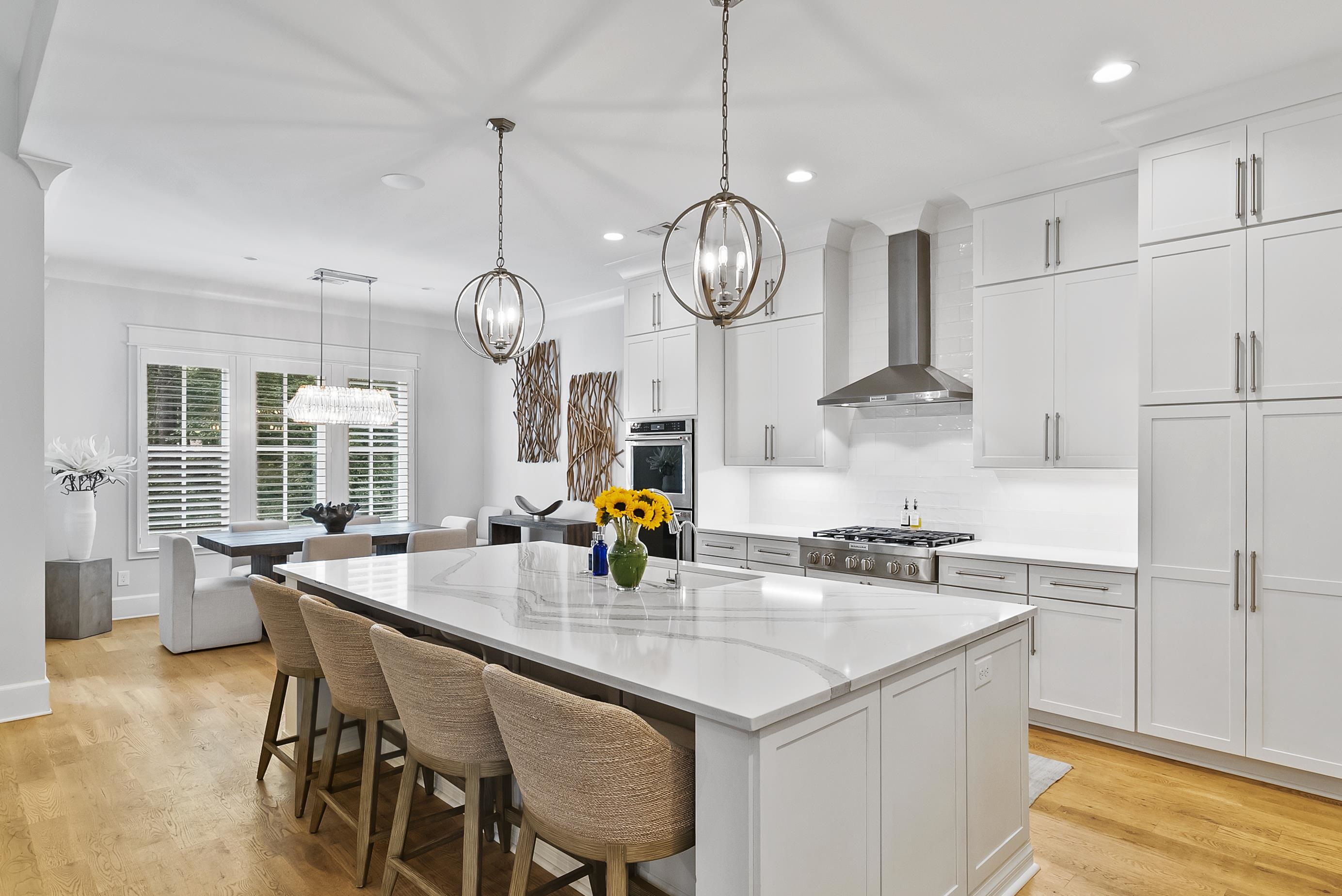 1091 JONES BLUFF COURT