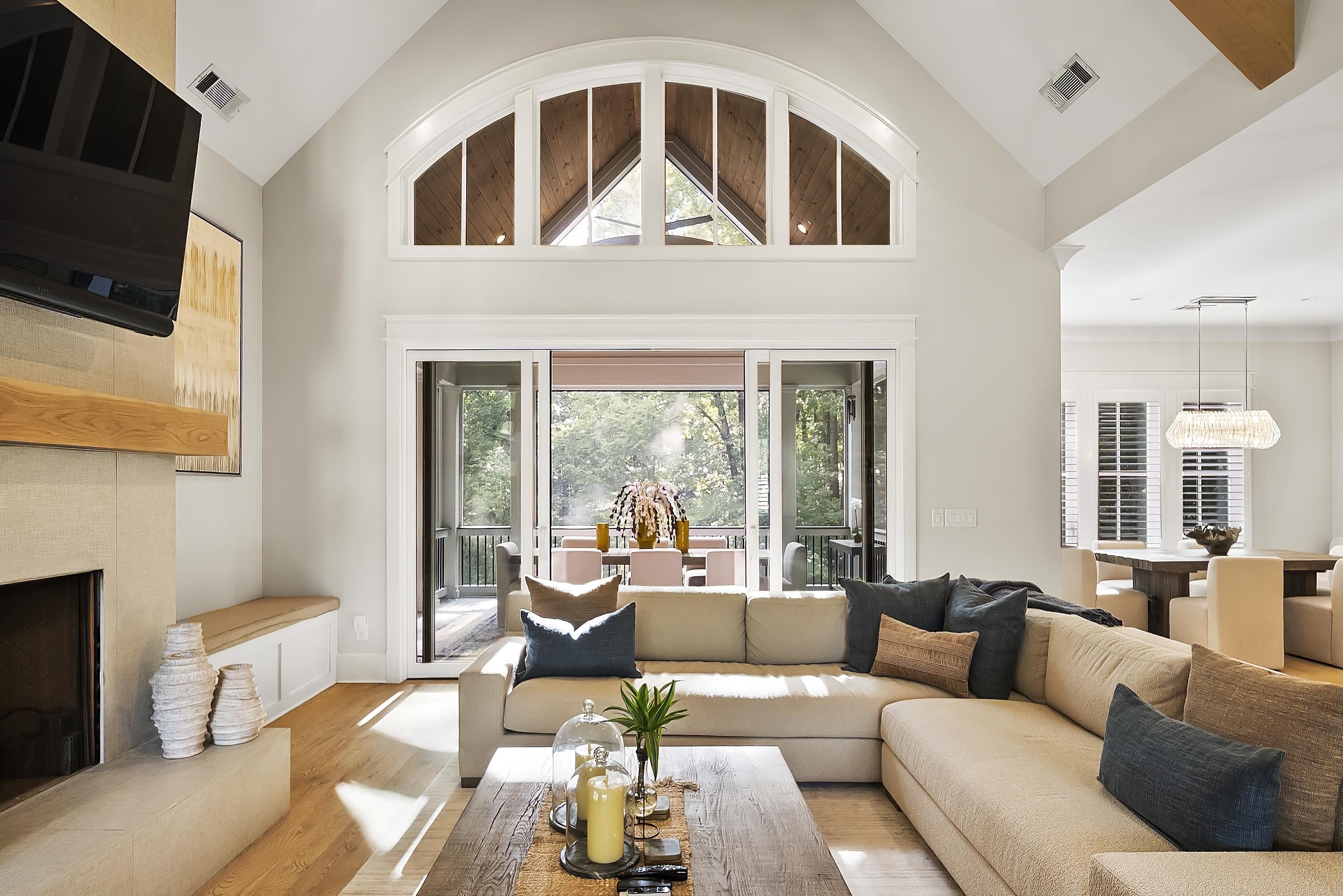 1091 JONES BLUFF COURT