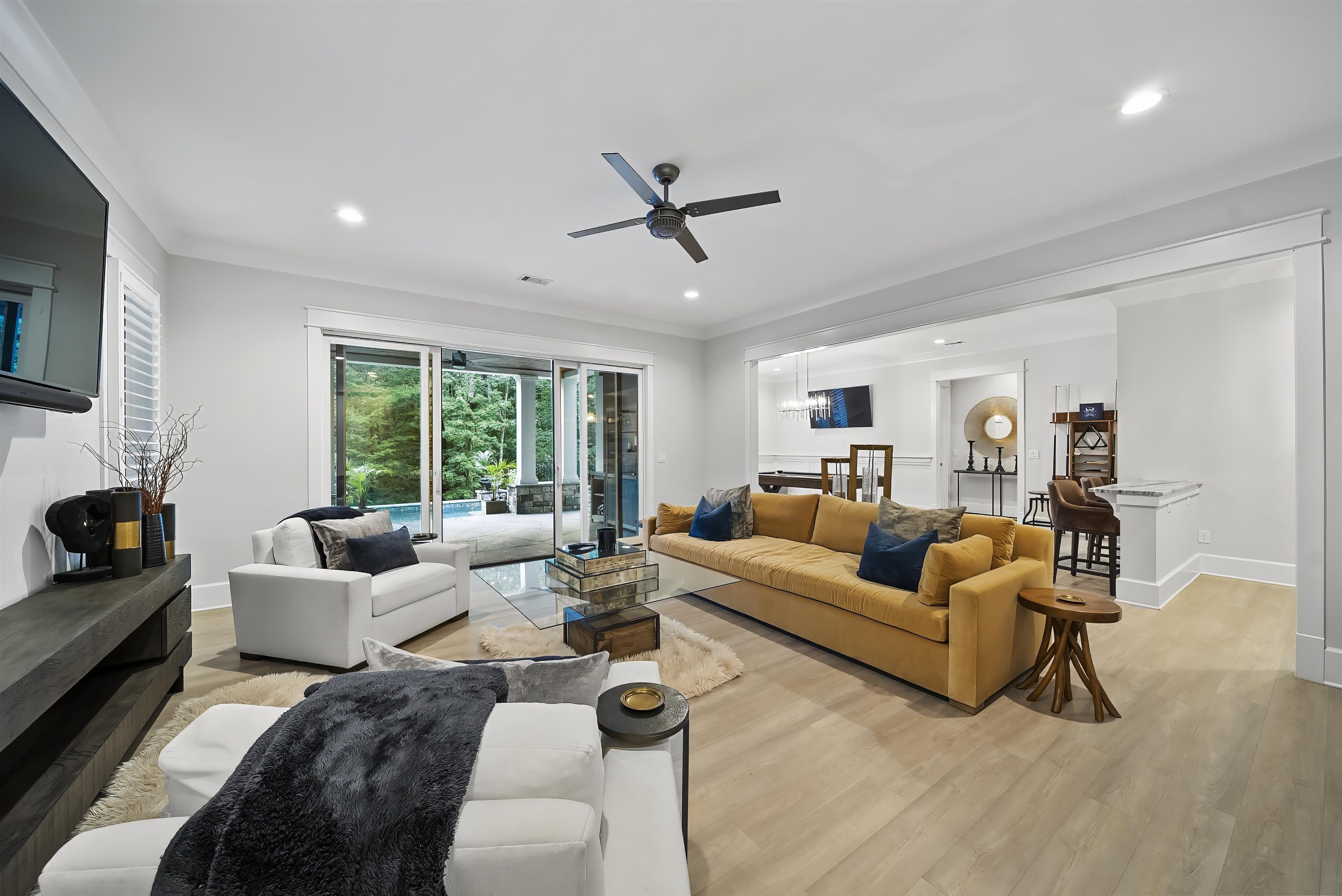 1091 JONES BLUFF COURT