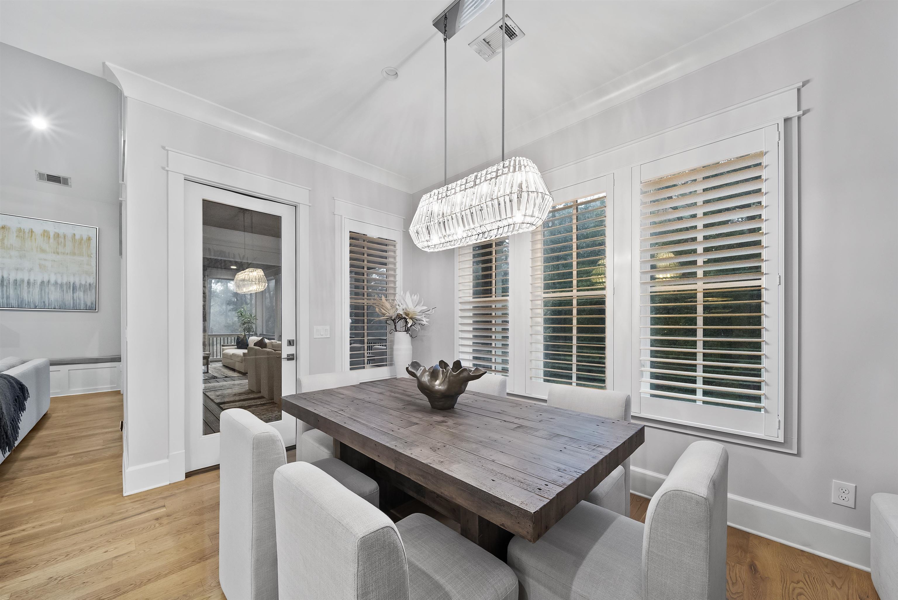 1091 JONES BLUFF COURT