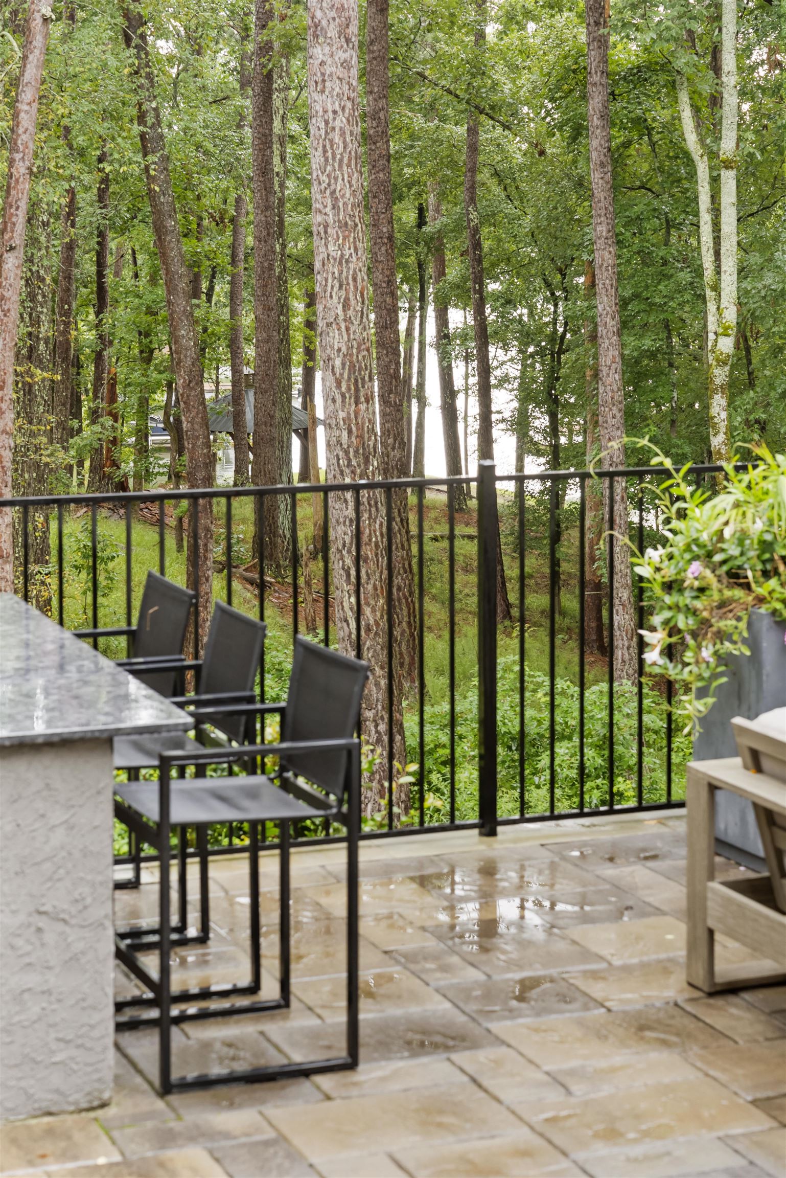 1091 JONES BLUFF COURT