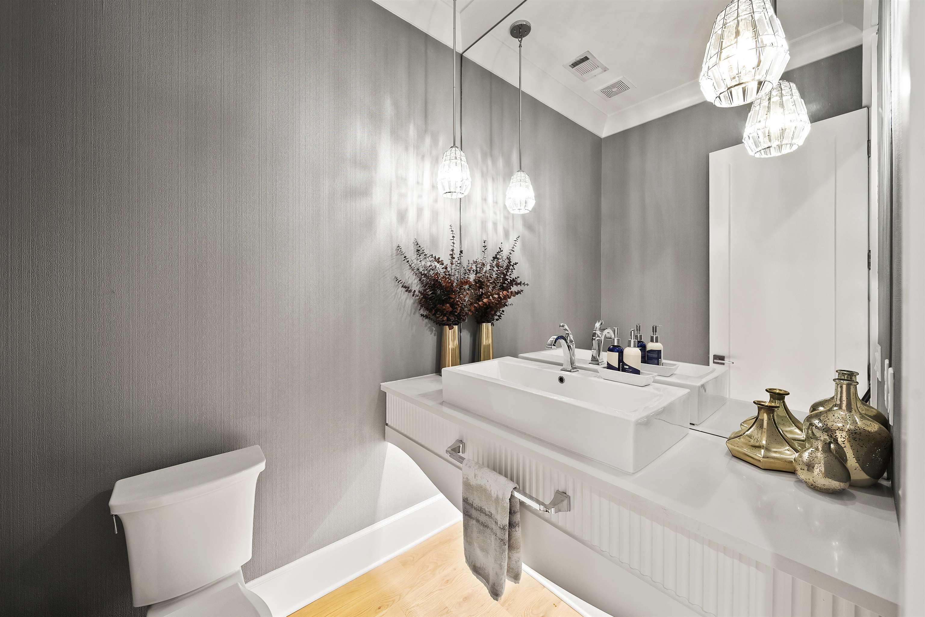 1091 JONES BLUFF COURT