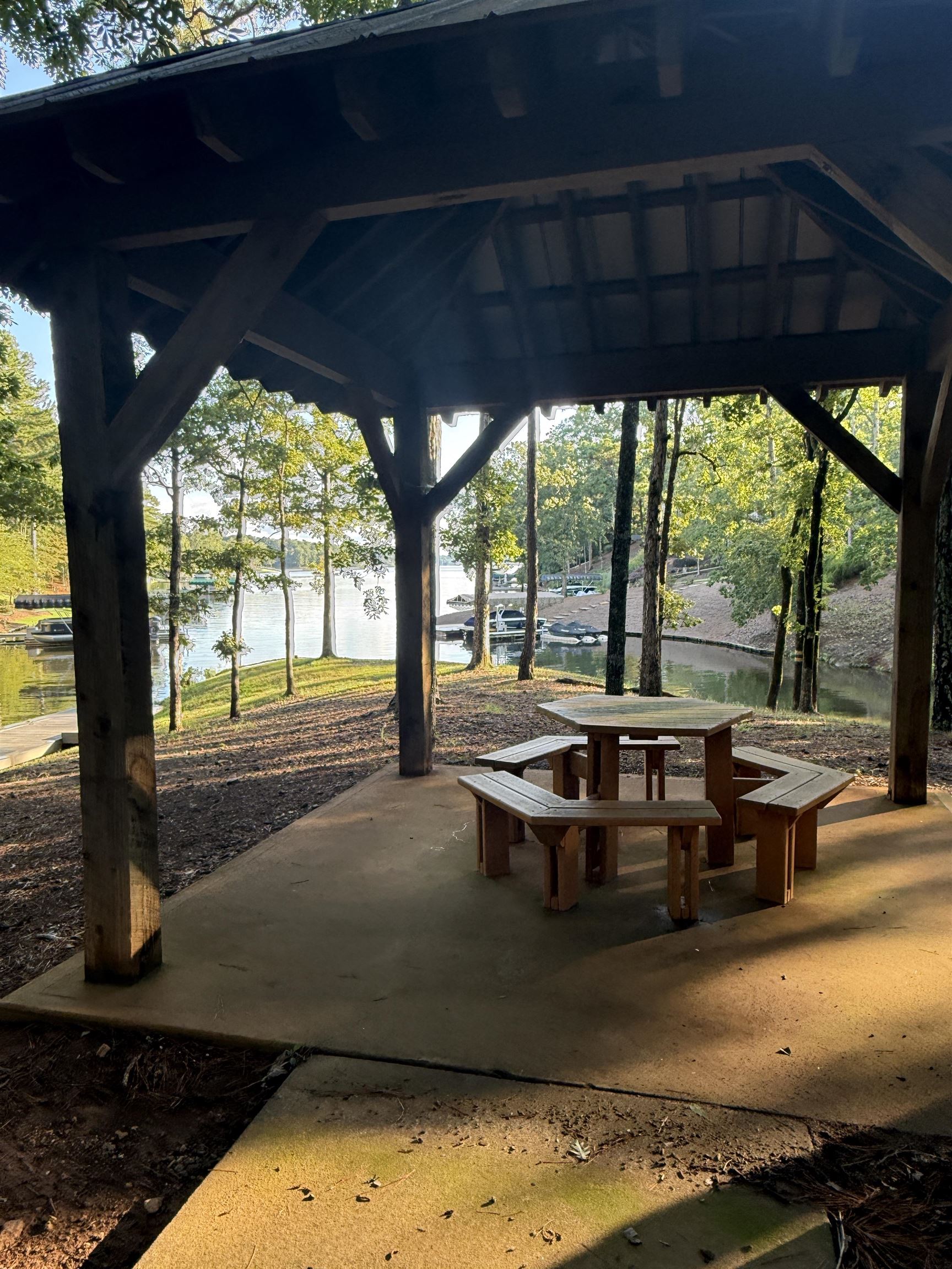 1091 JONES BLUFF COURT