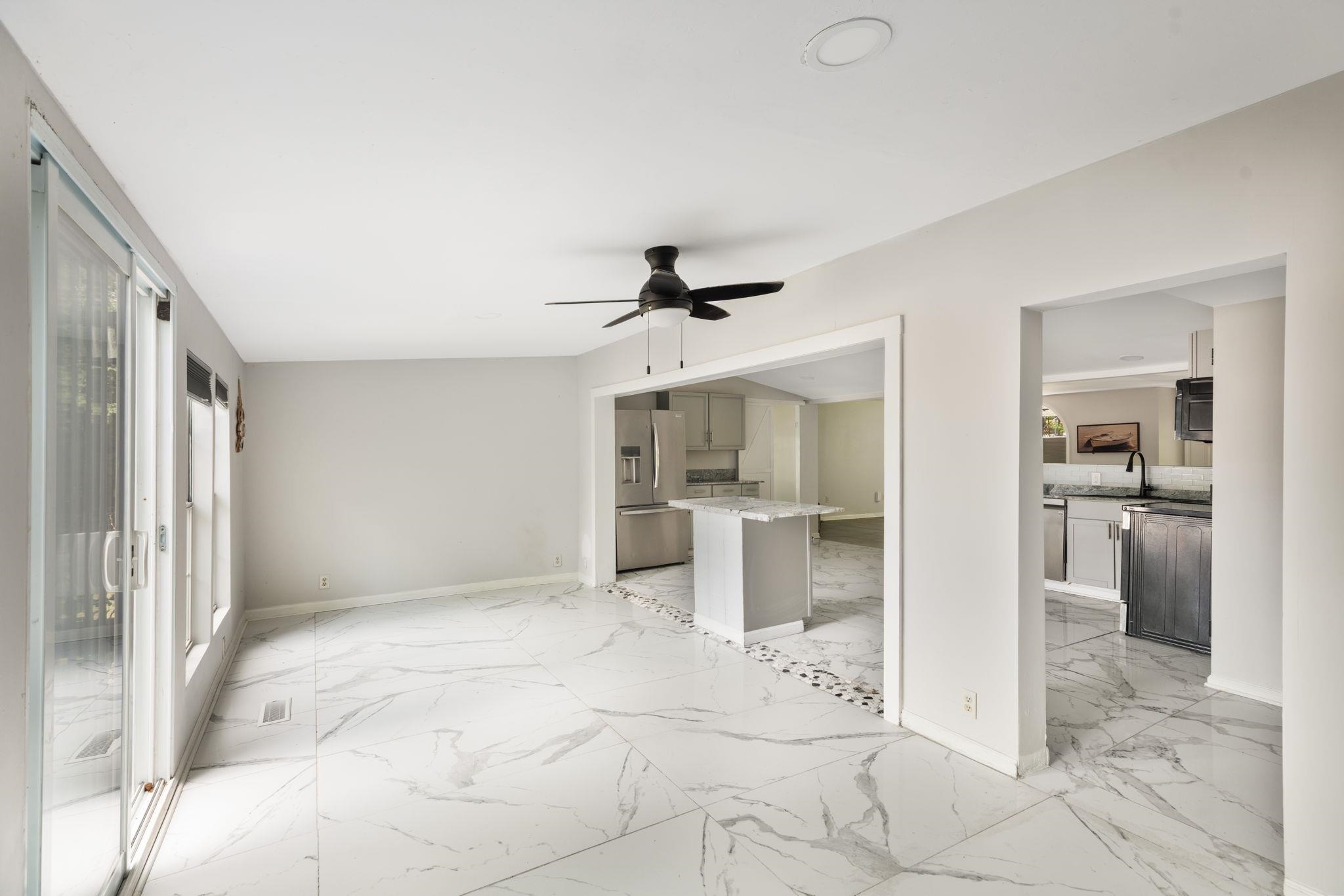 120 W DAYLIGHT DRIVE