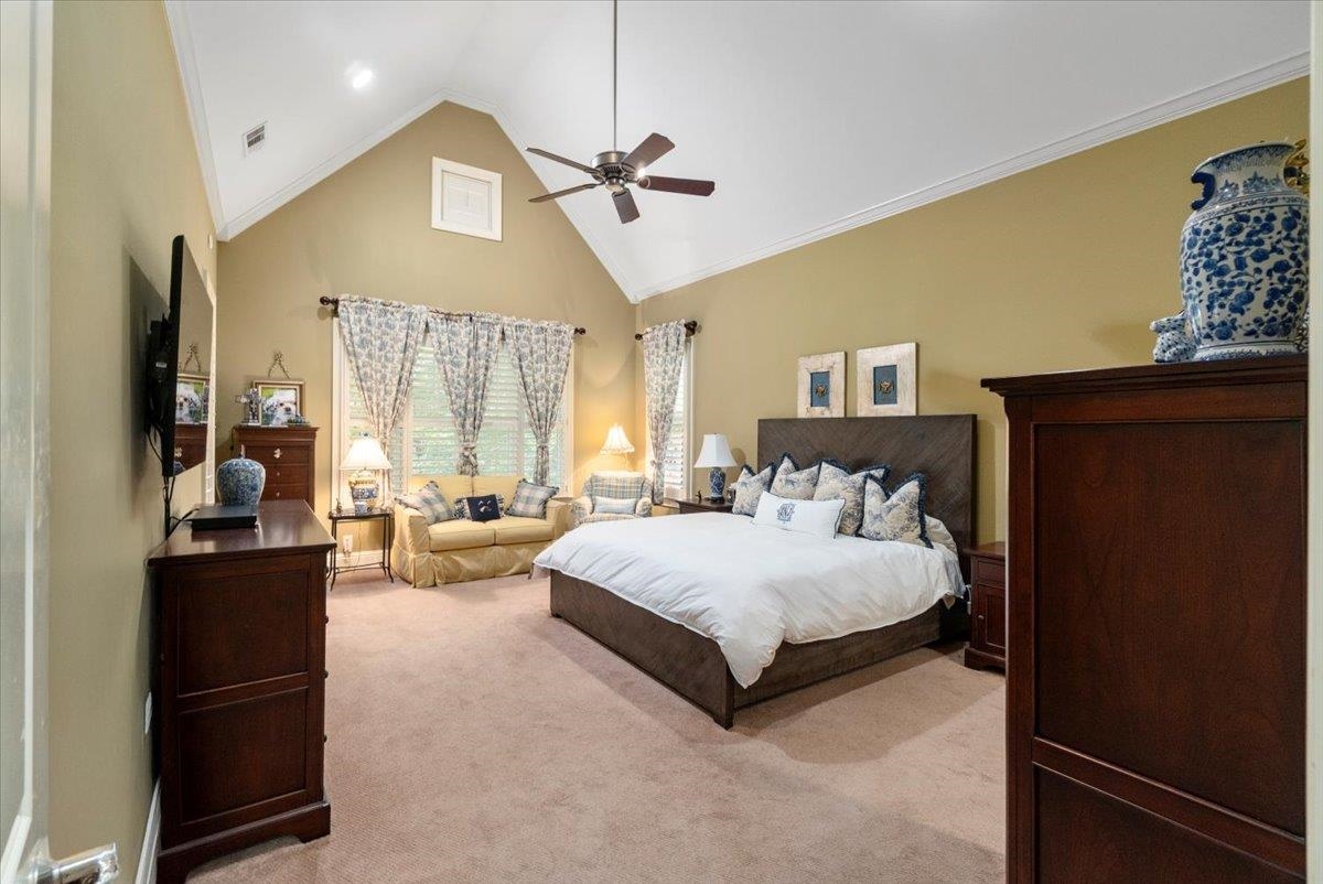 1020 HOMESTEAD