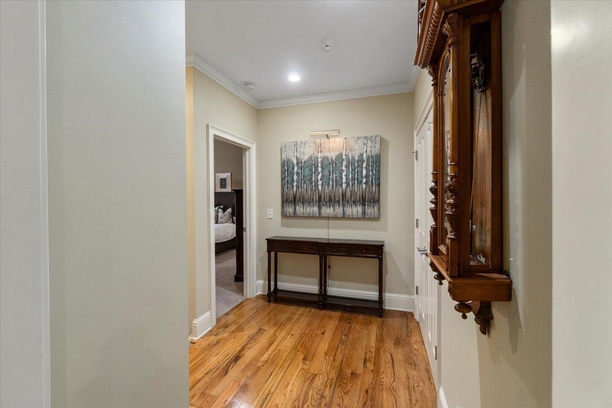1020 HOMESTEAD