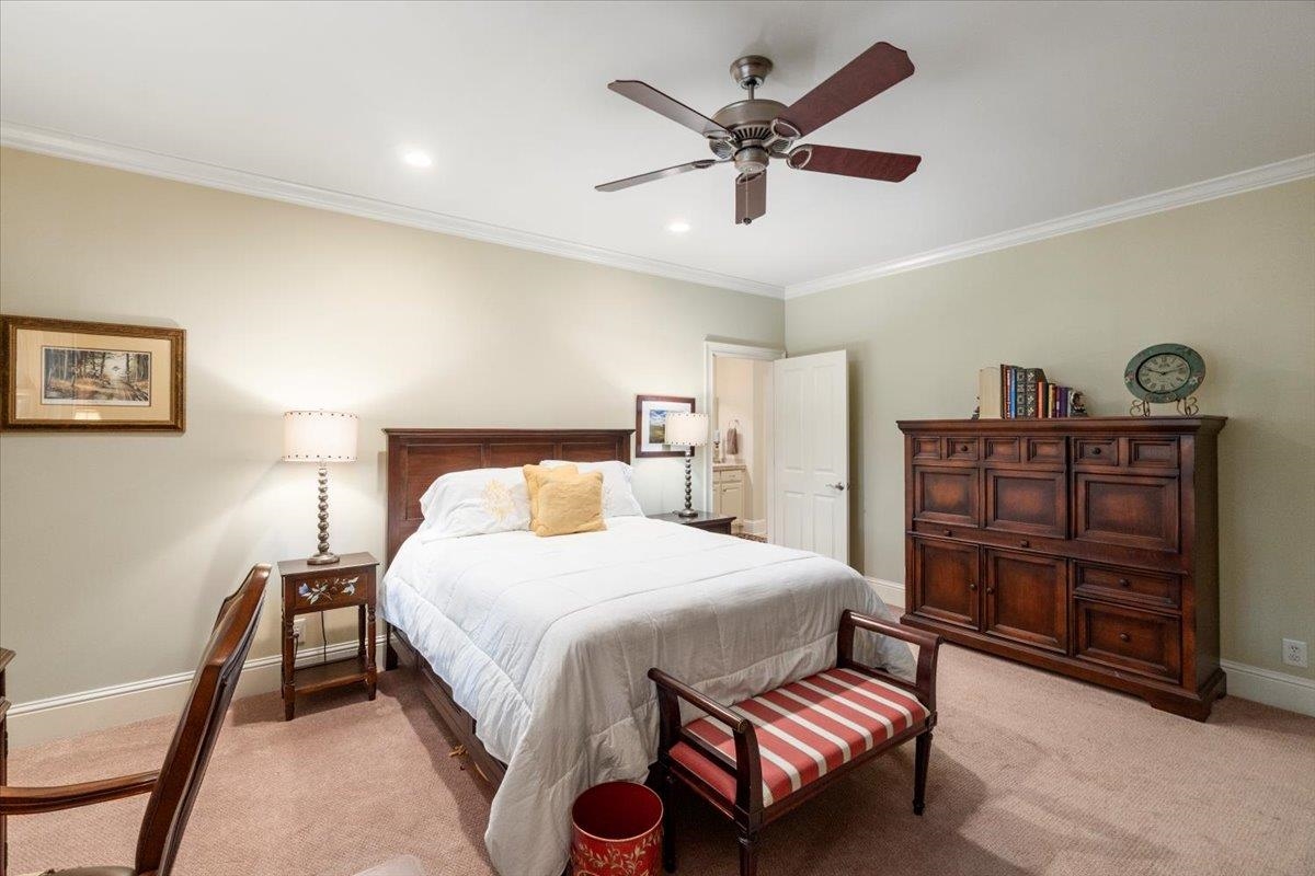 1020 HOMESTEAD