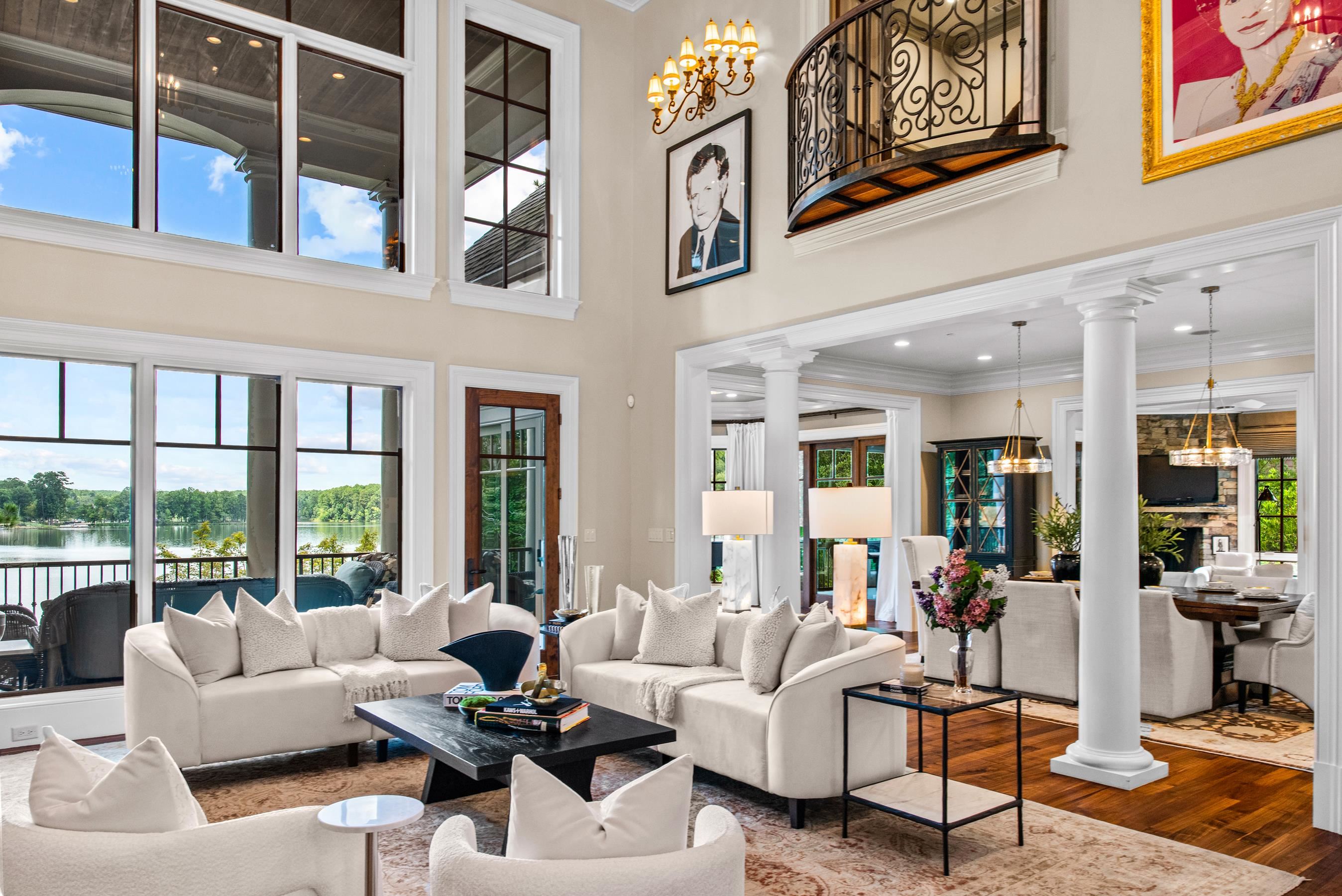 2260 SANDY FORD