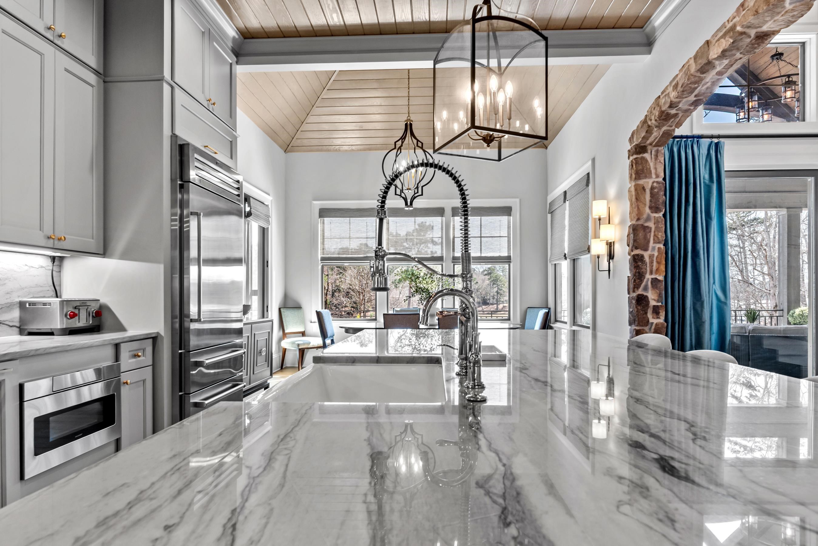 1051 LIBERTY BLUFF LANE