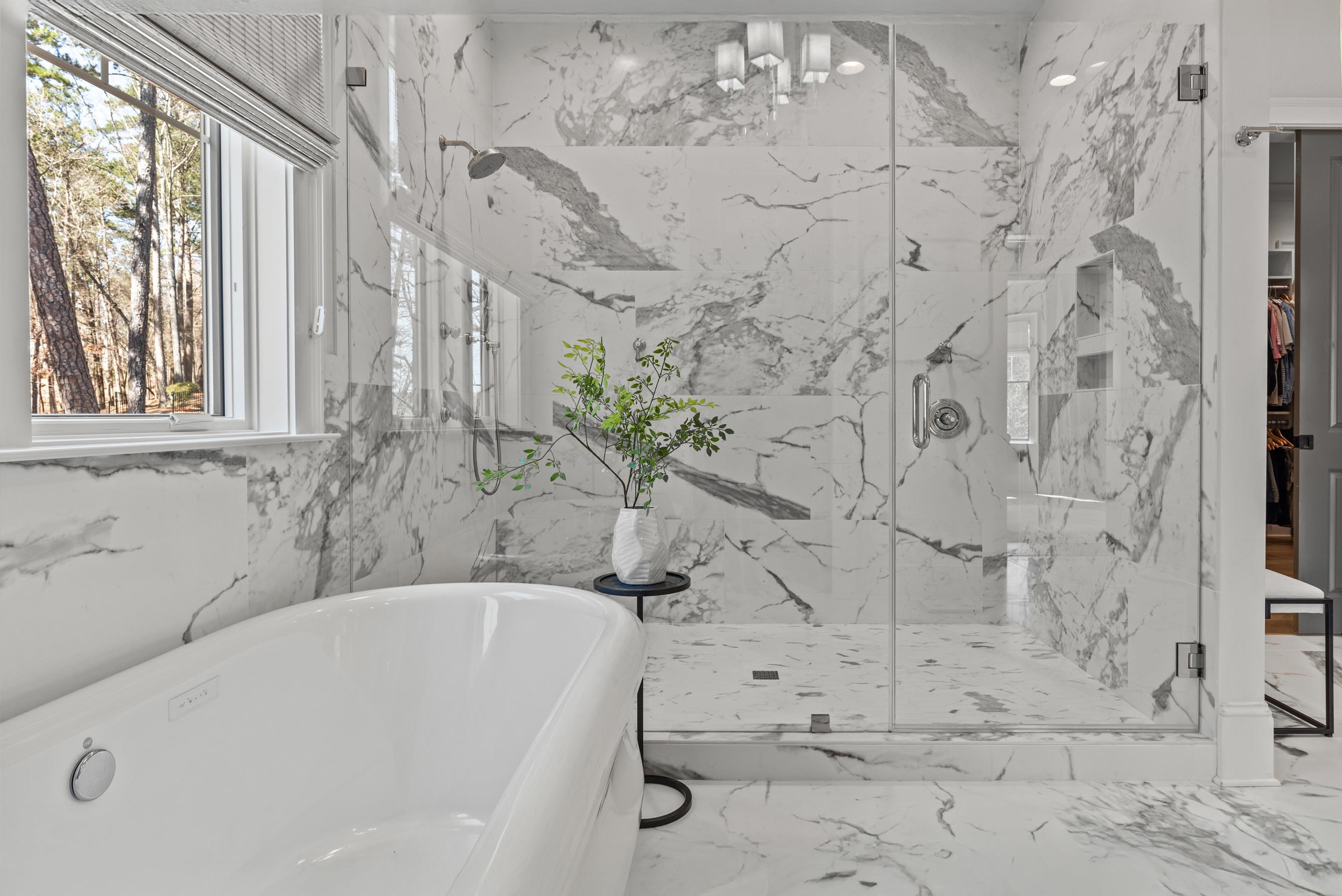 1051 LIBERTY BLUFF LANE