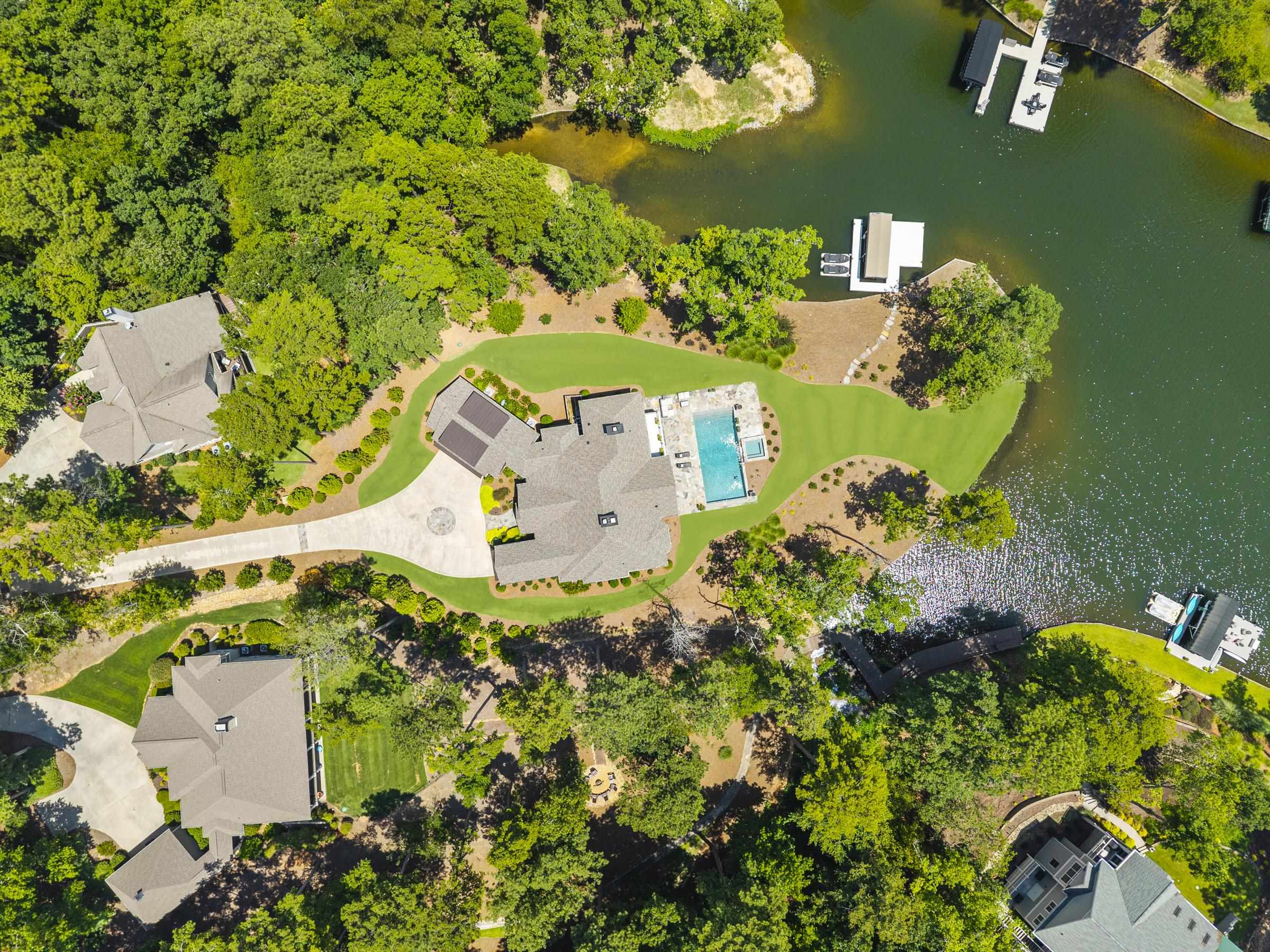 1051 LIBERTY BLUFF LANE