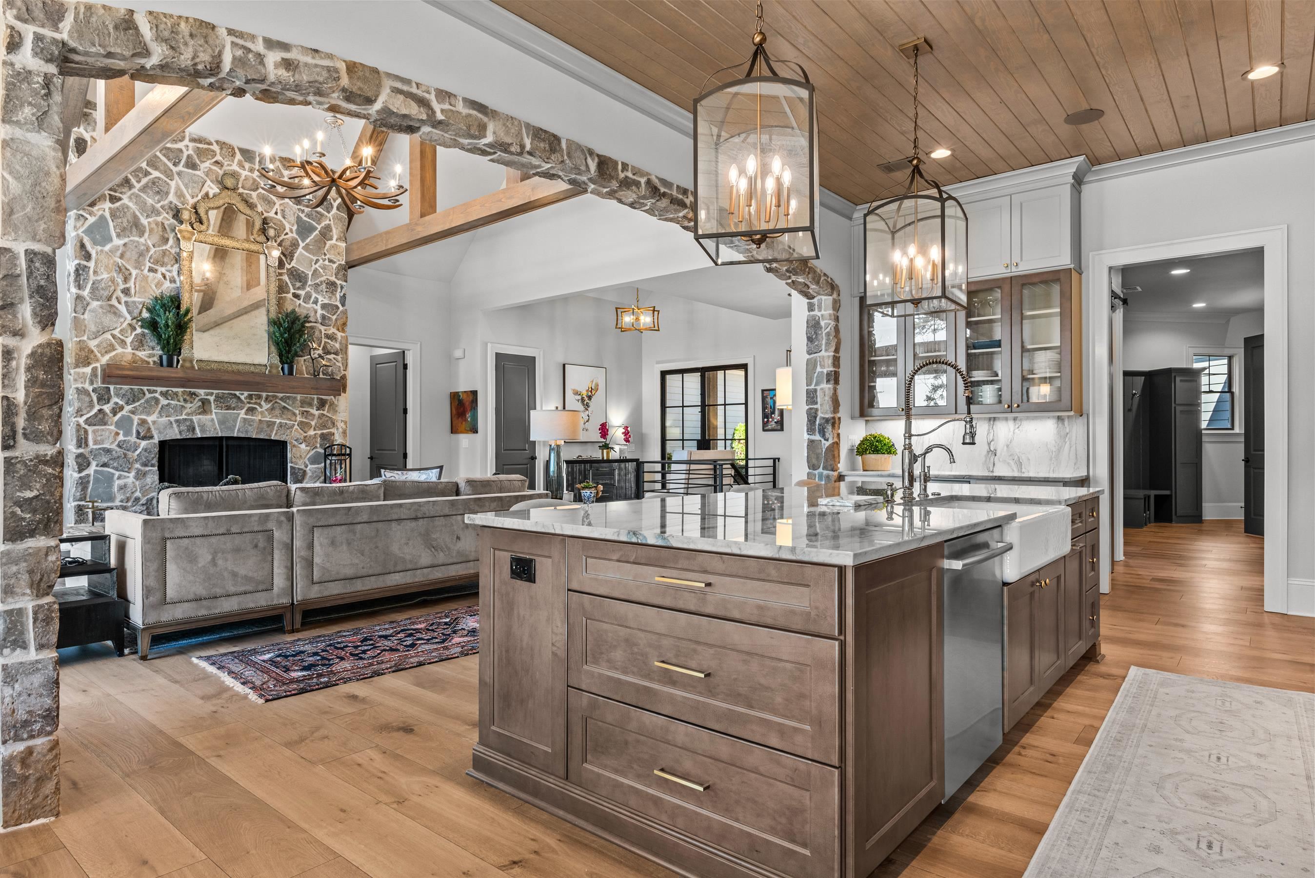 1051 LIBERTY BLUFF LANE