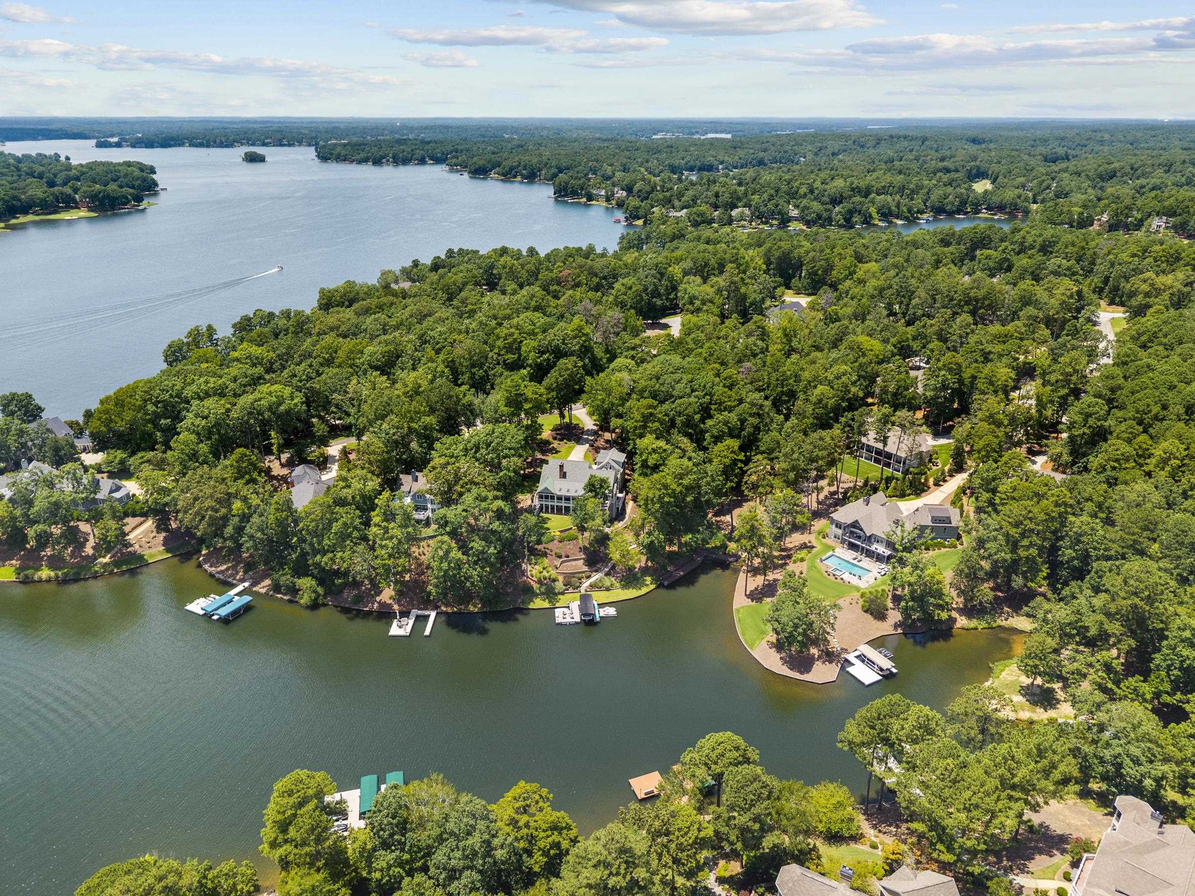 1051 LIBERTY BLUFF LANE