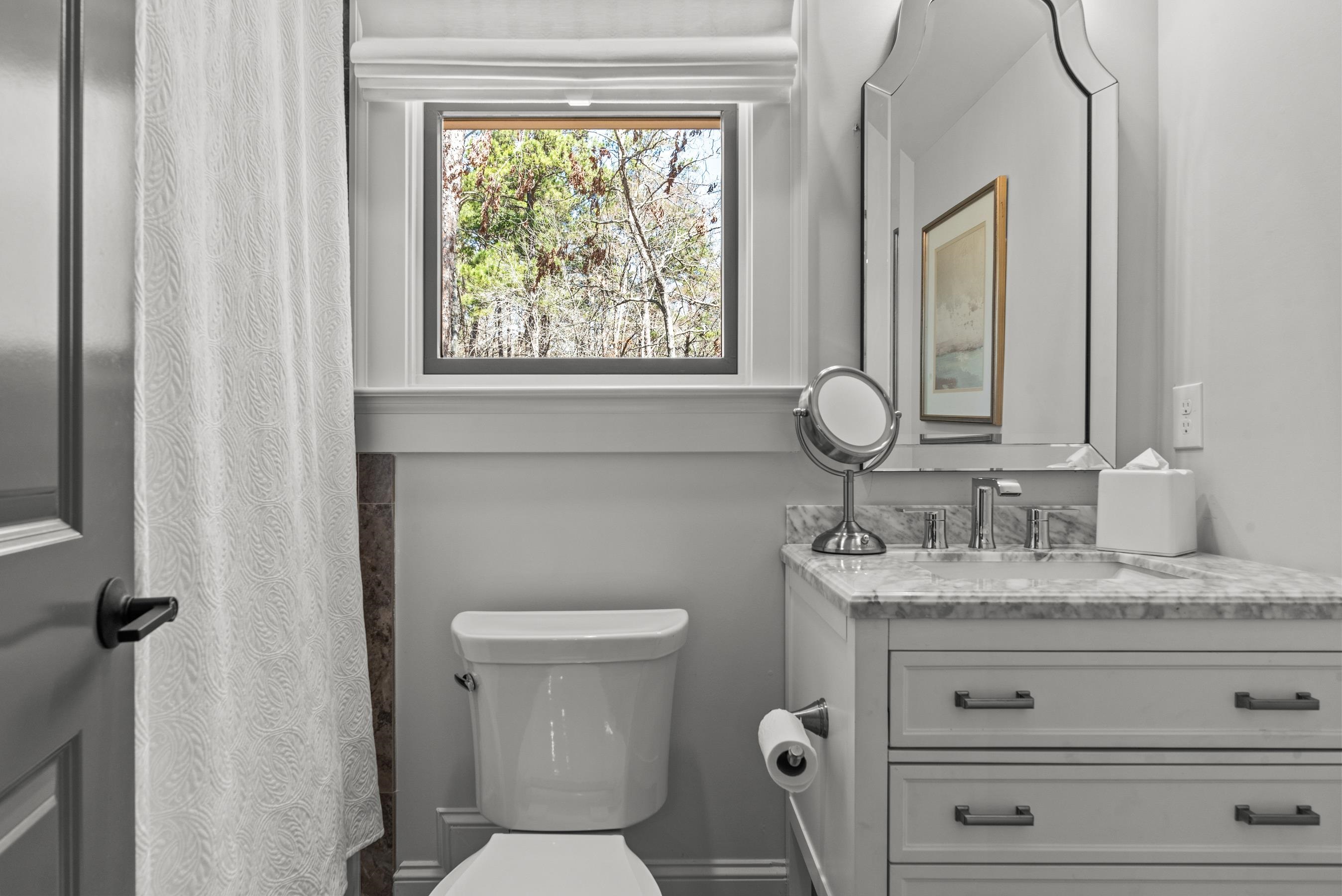 1051 LIBERTY BLUFF LANE