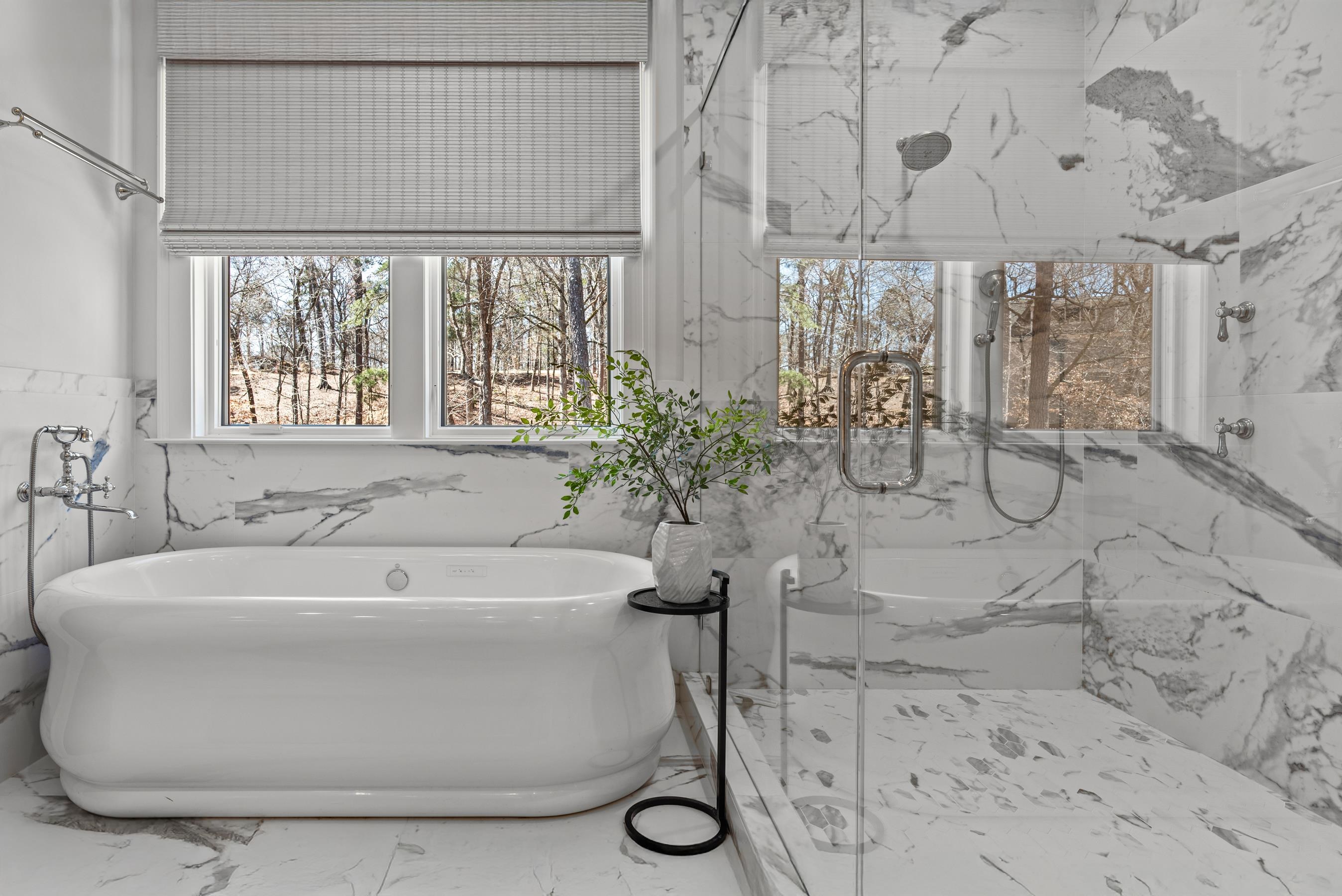 1051 LIBERTY BLUFF LANE