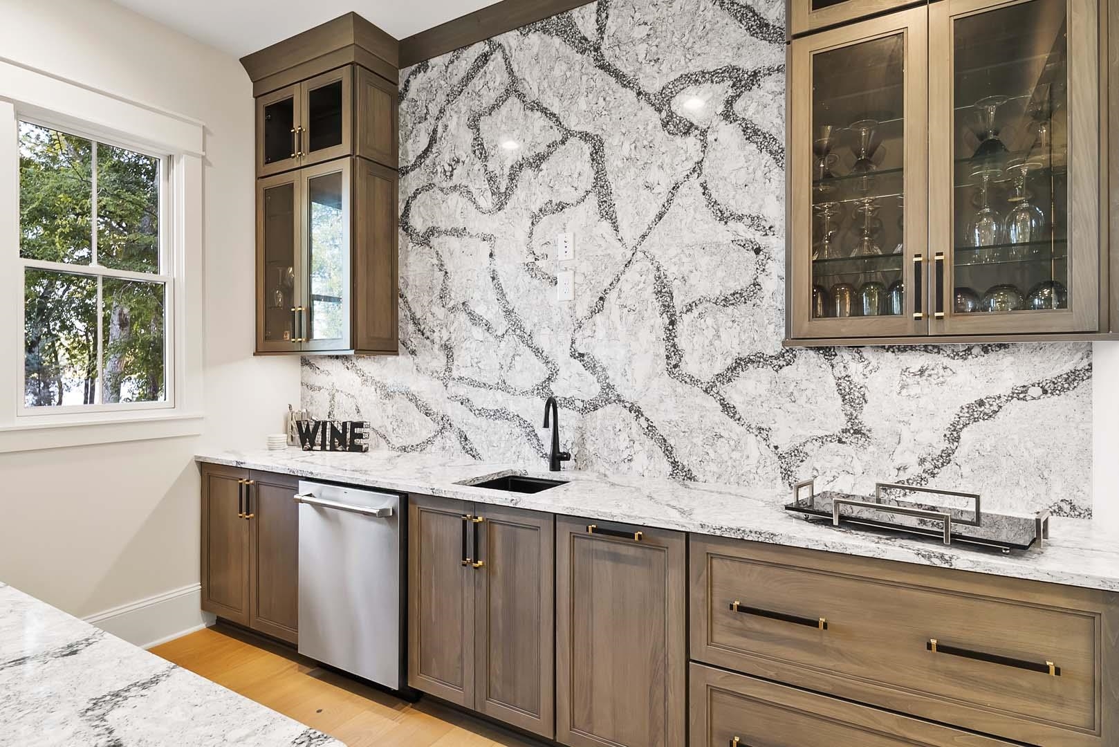 2960 LINGER LONGER DRIVE