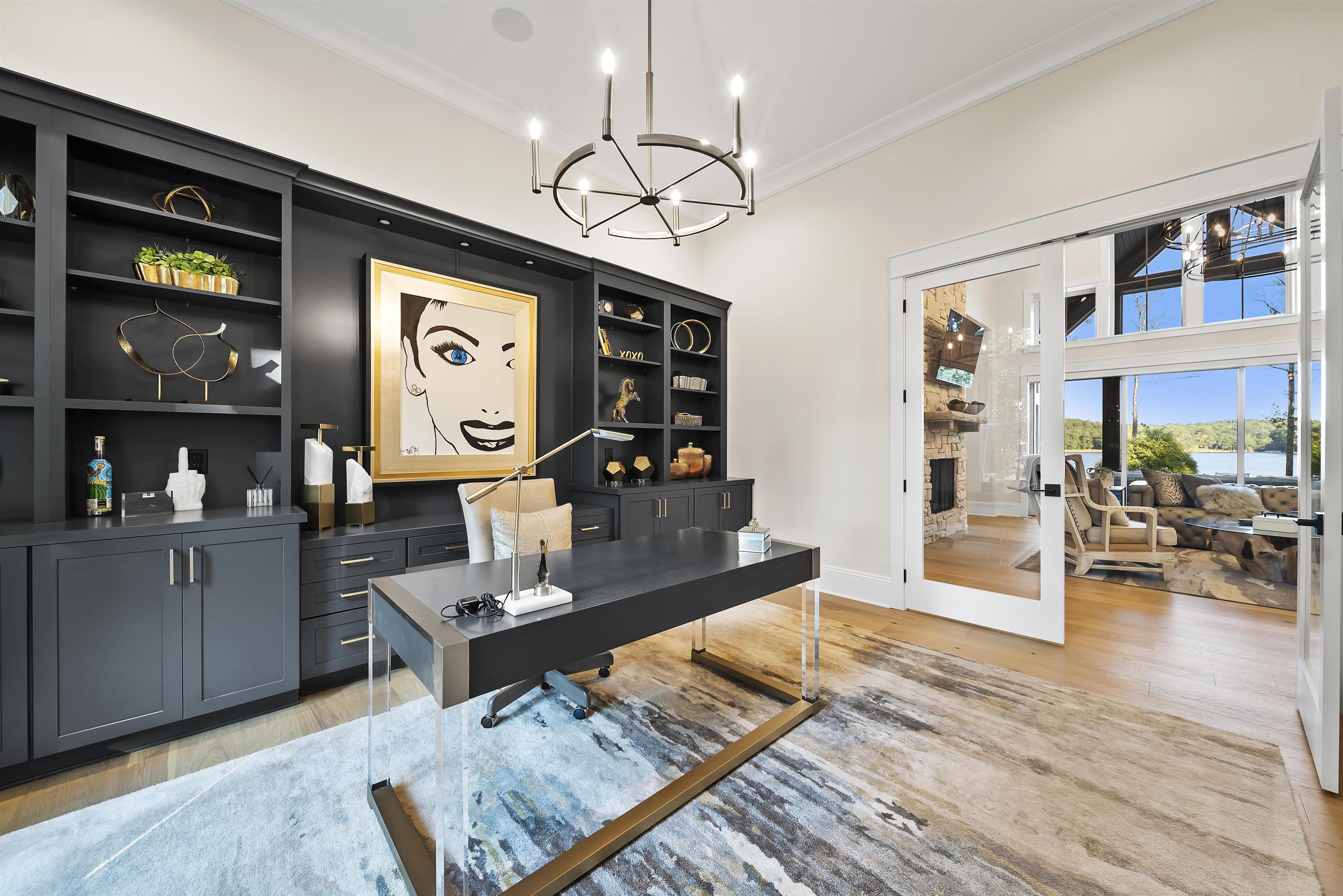 2960 LINGER LONGER DRIVE