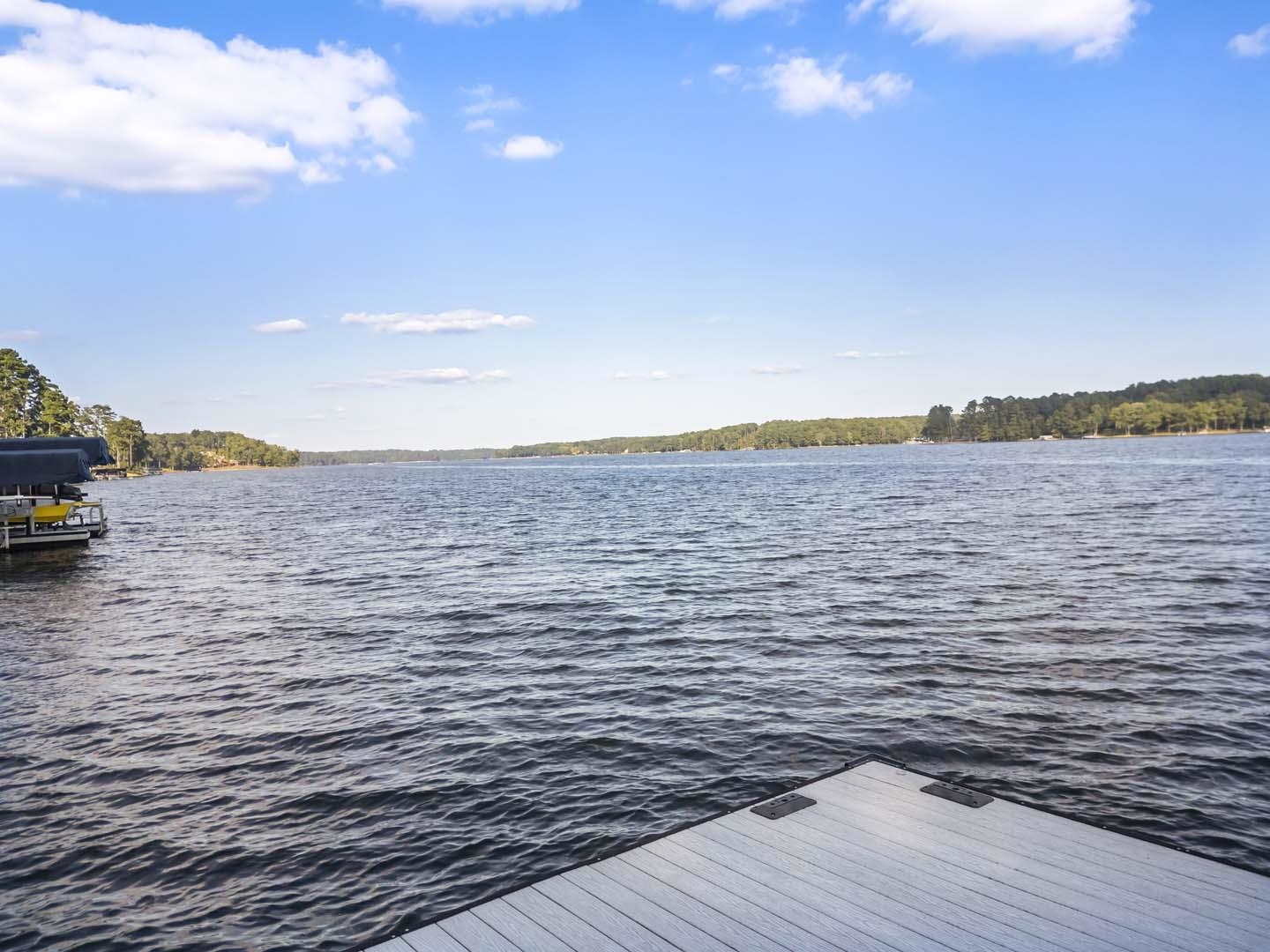 2960 LINGER LONGER DRIVE