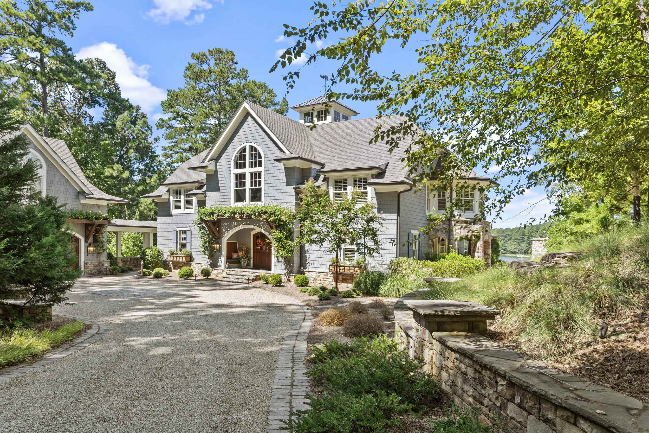 1070 & 1080 COTTON GIN ROAD