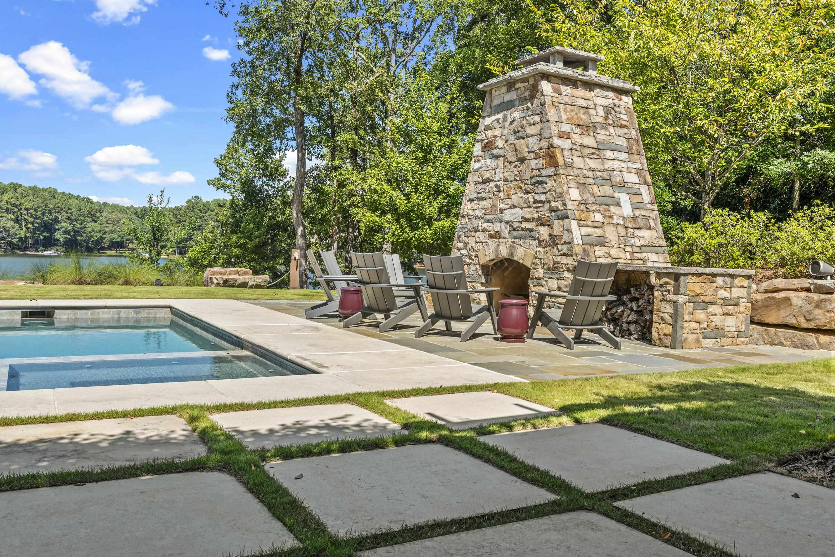 1070 & 1080 COTTON GIN ROAD