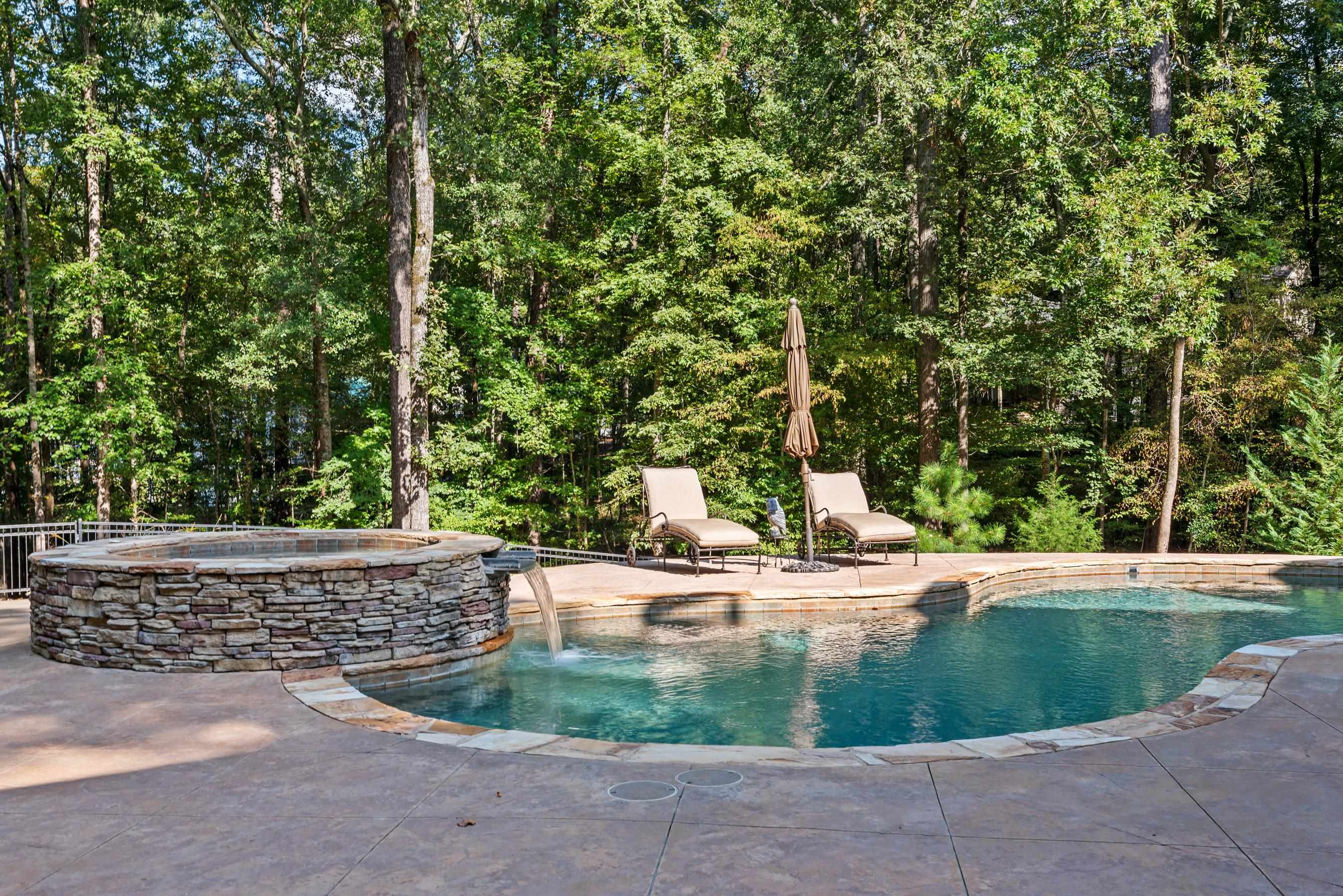 160 ELLMAN DRIVE