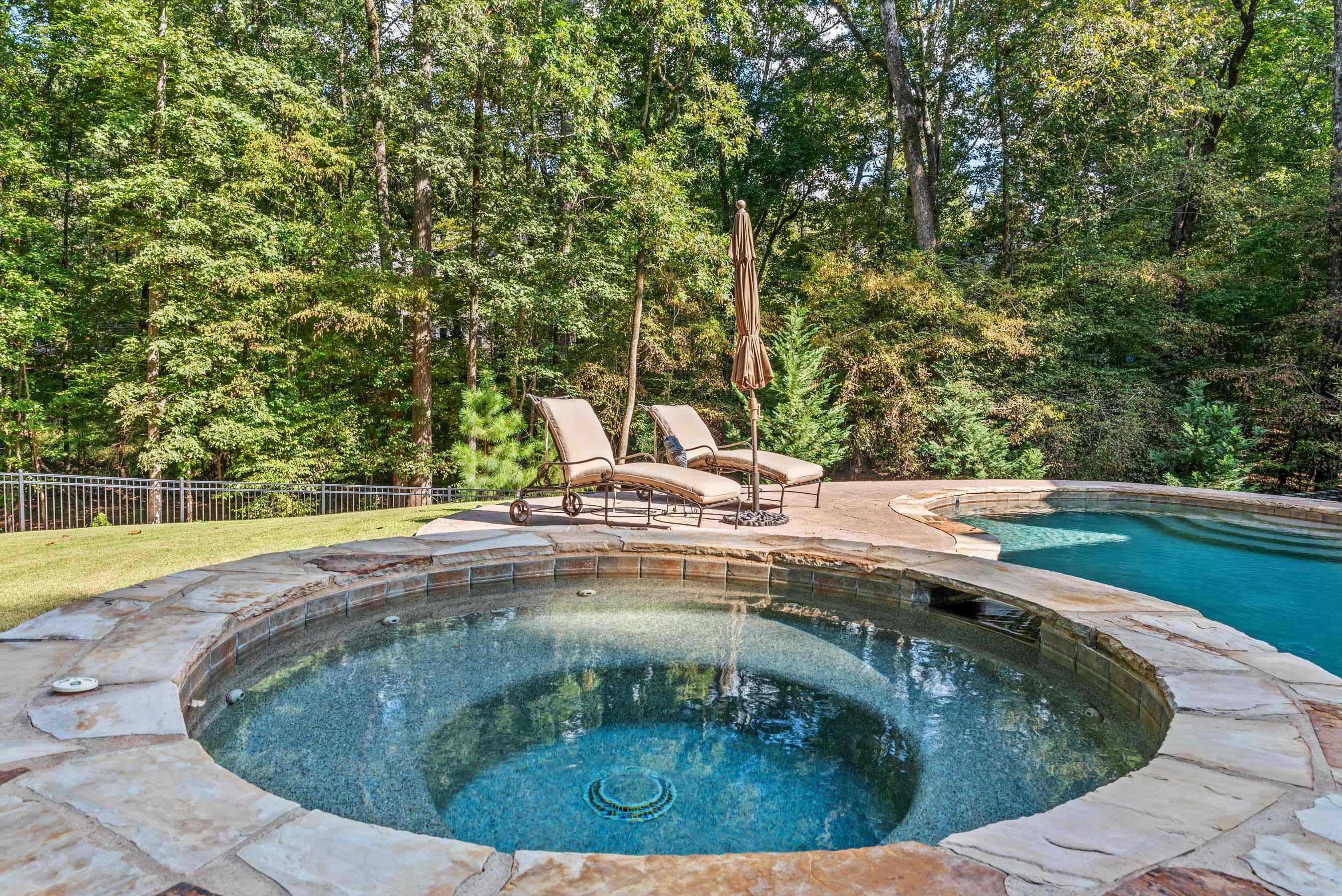 160 ELLMAN DRIVE