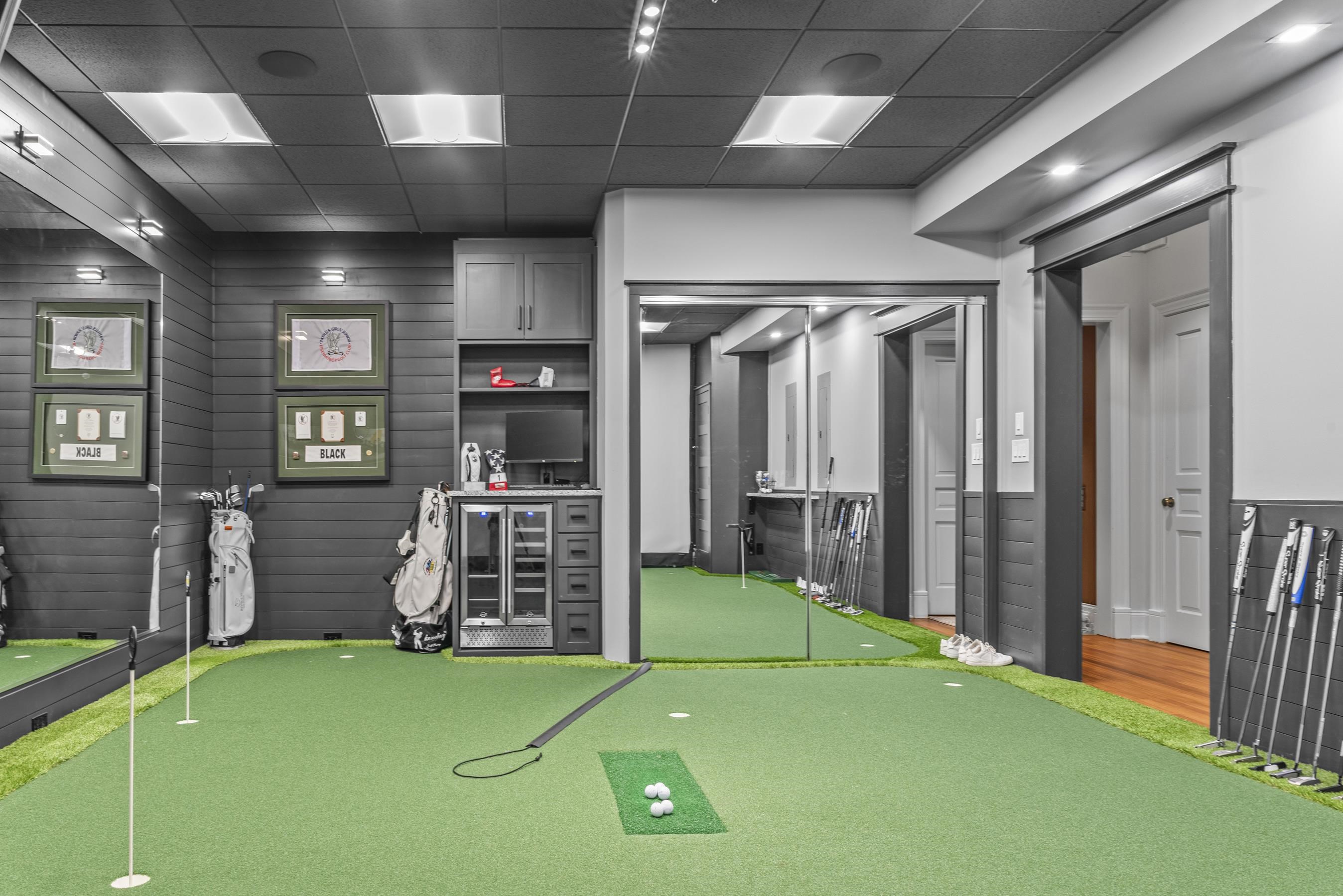 1010 CALLAHANS RIDGE