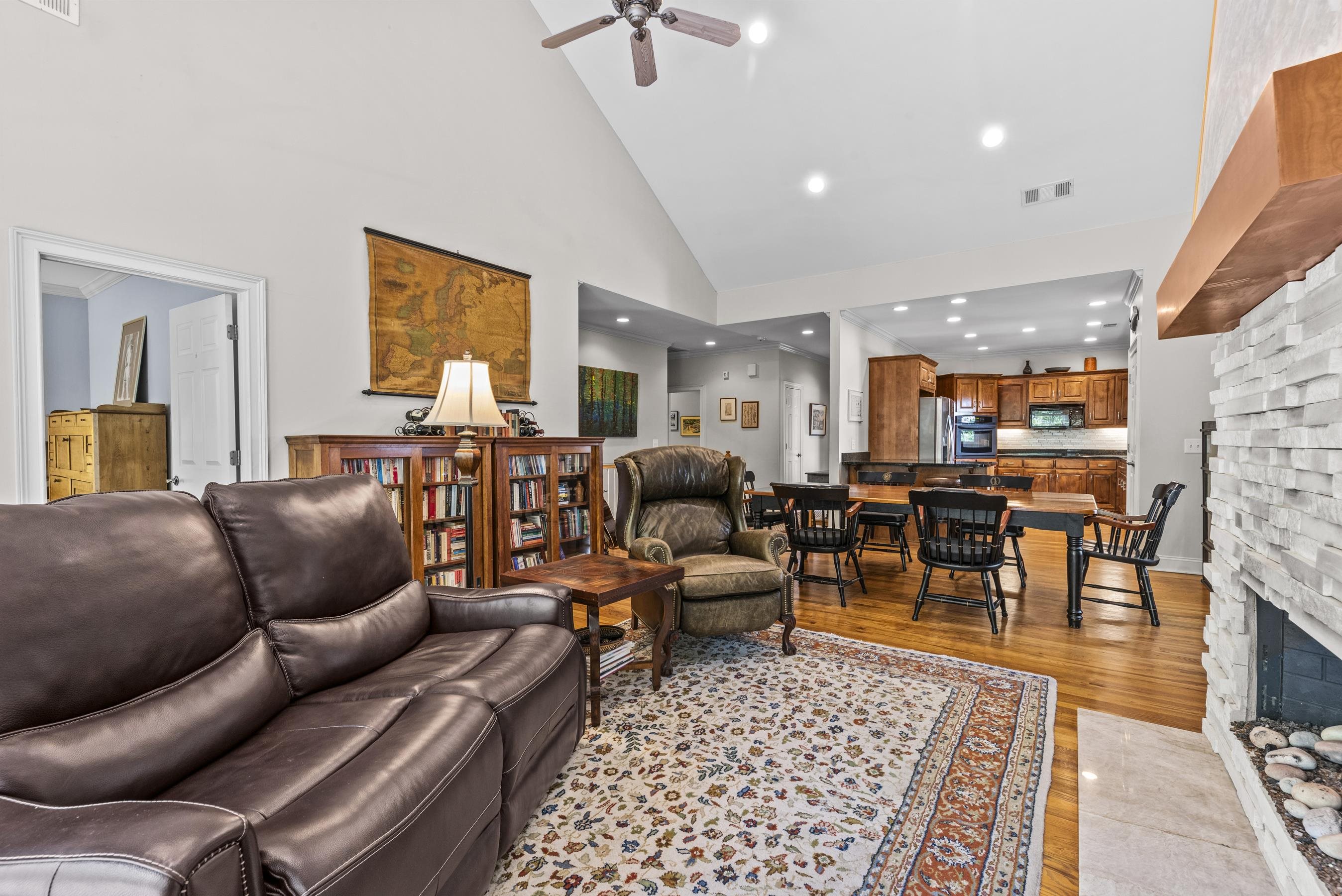 1540 VINTAGE CLUB DRIVE