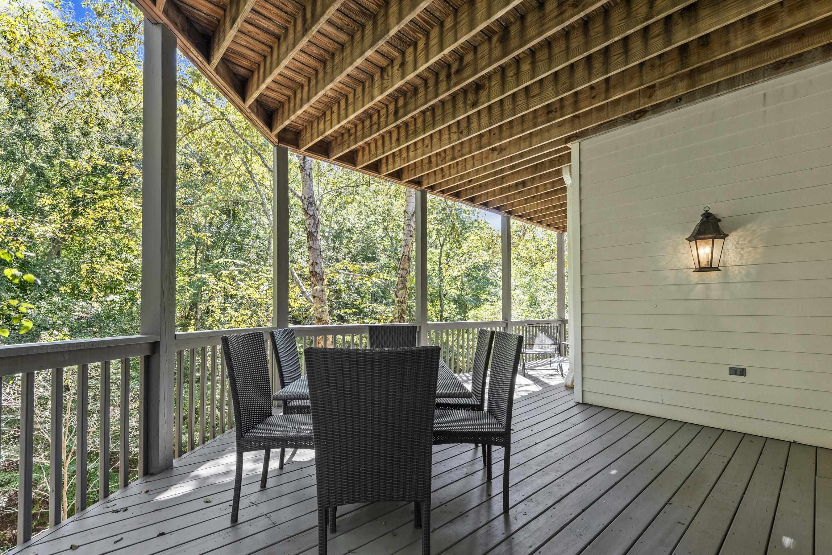 1540 VINTAGE CLUB DRIVE