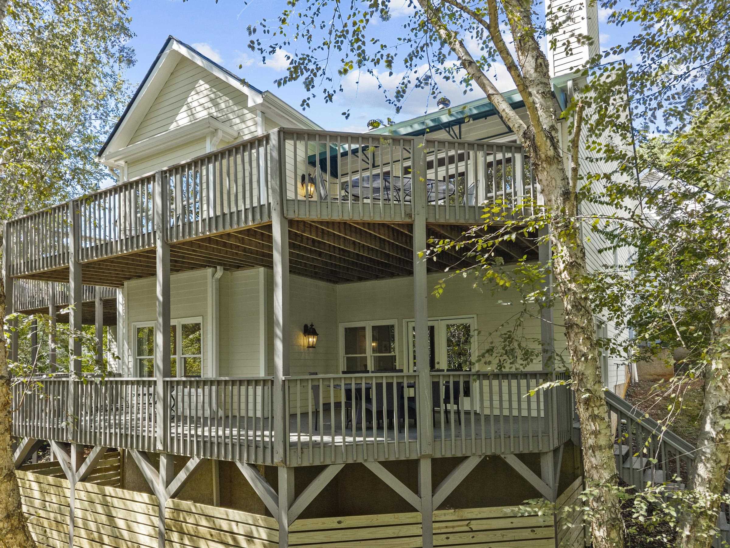 1540 VINTAGE CLUB DRIVE