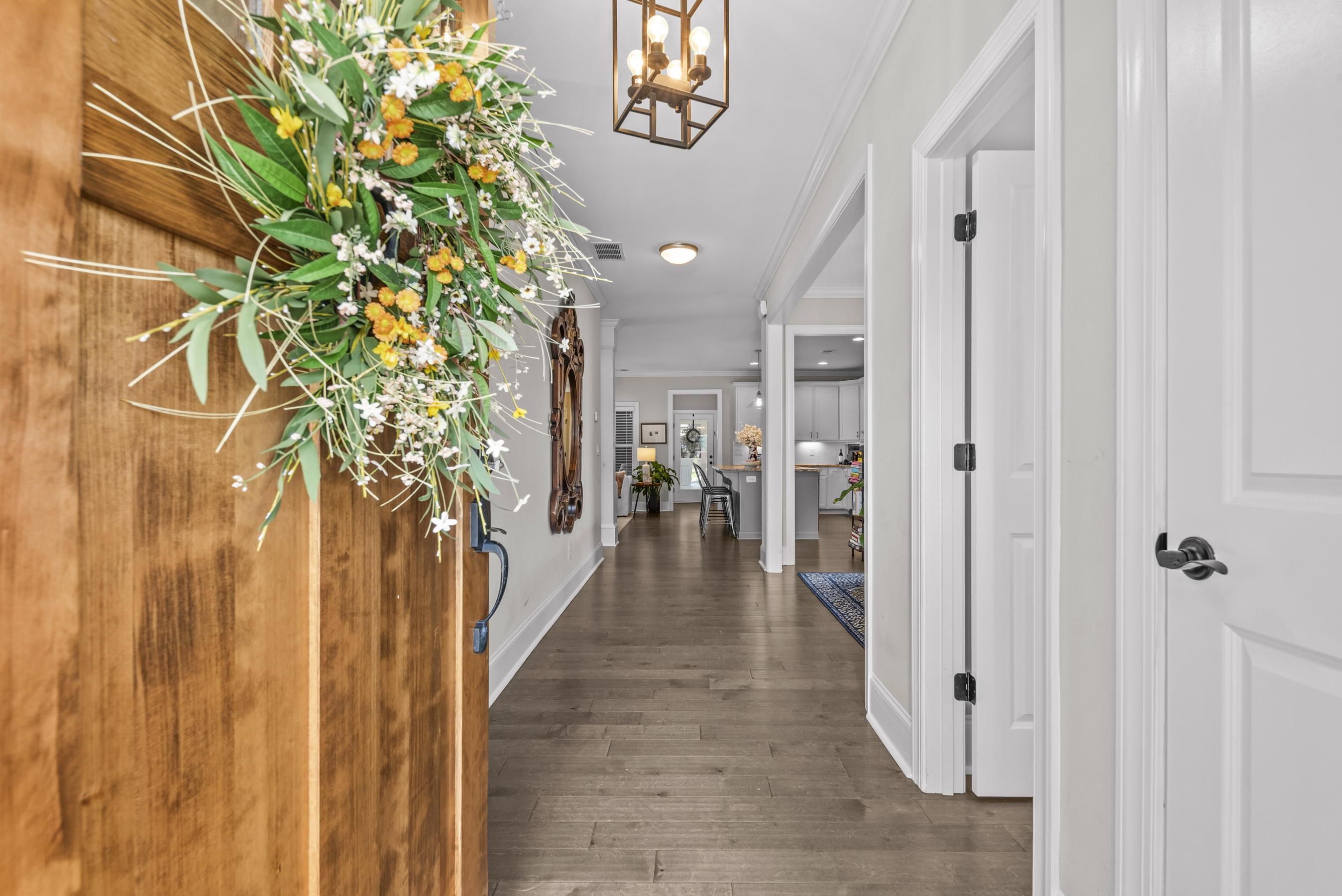 1021 SADDLERS WAY