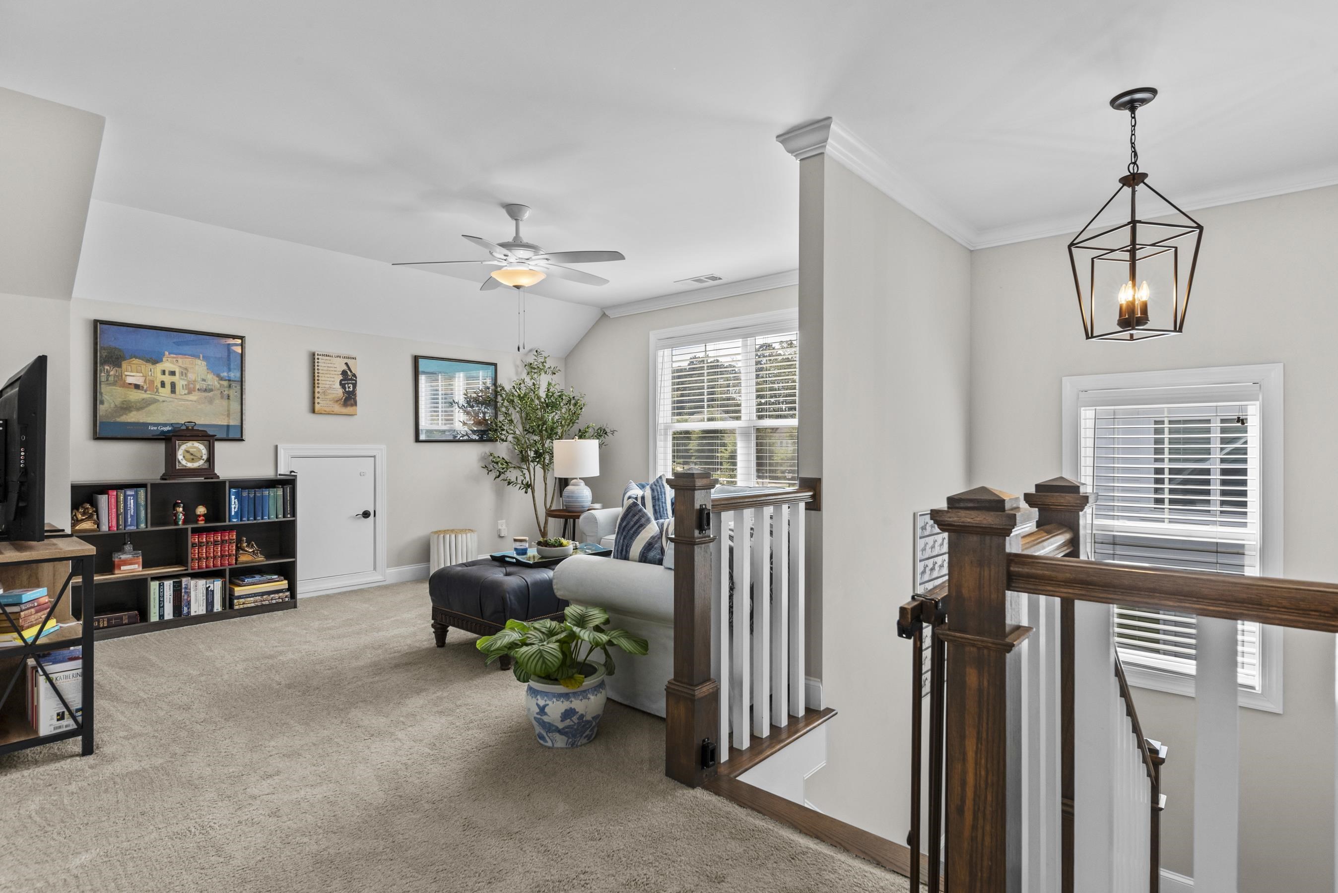 1021 SADDLERS WAY