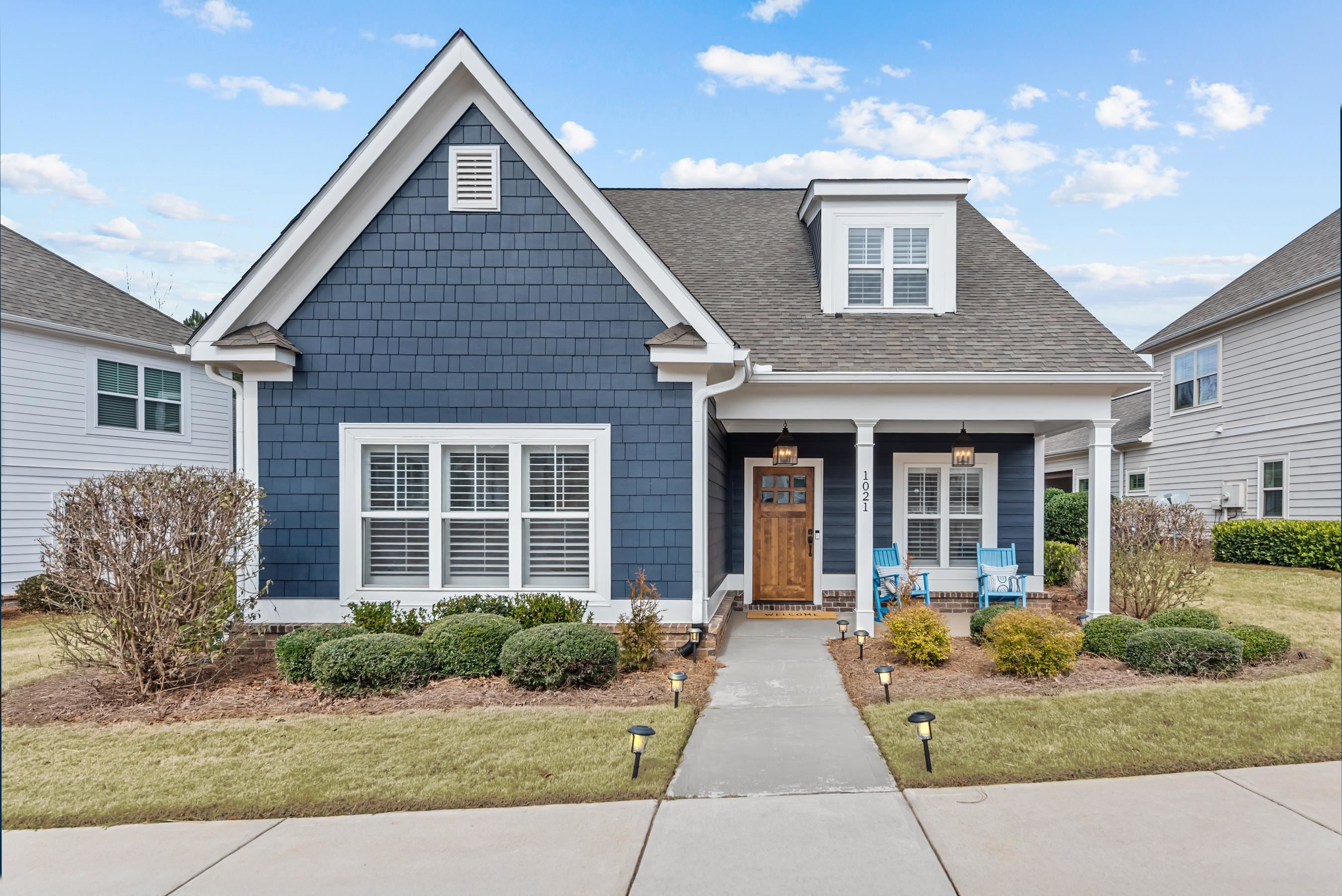 1021 SADDLERS WAY