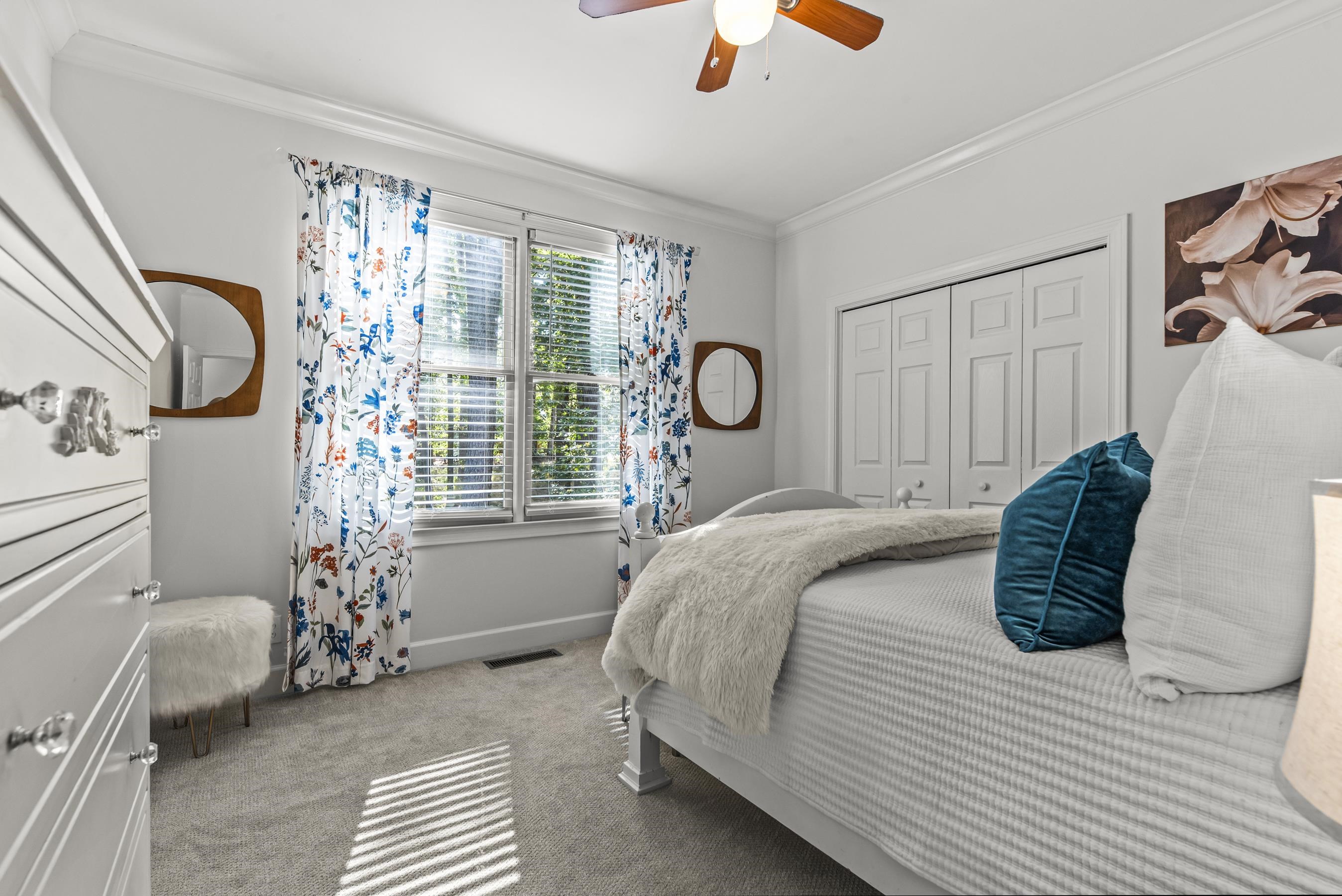 1040 KIMBROUGH HILL LANE, Greensboro
