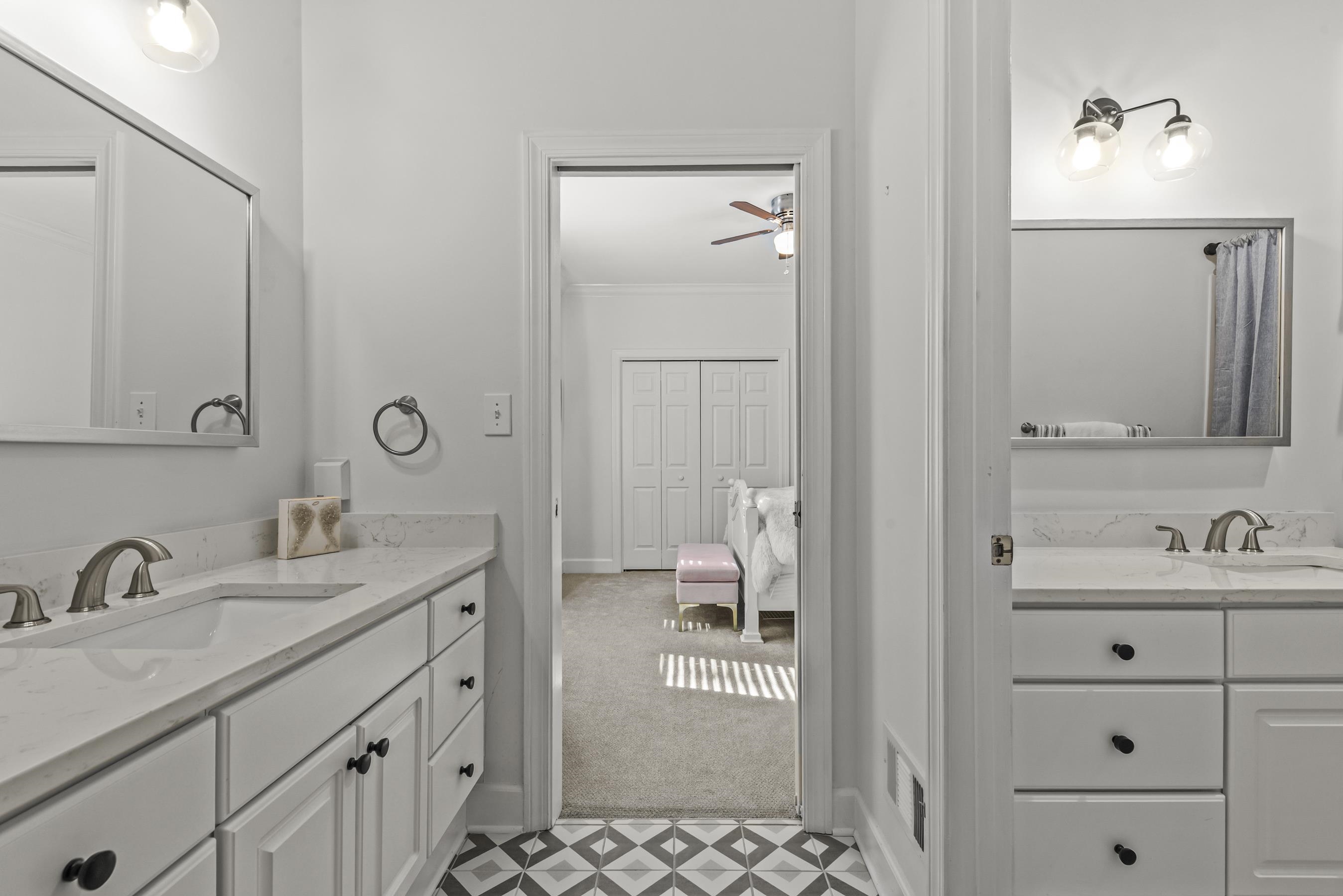 1040 KIMBROUGH HILL LANE, Greensboro