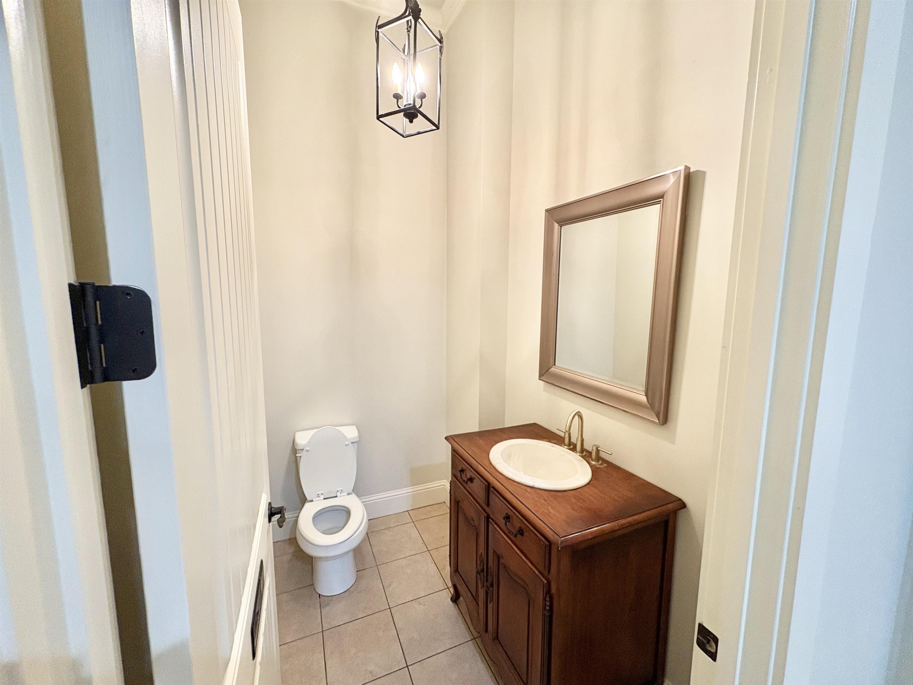 1129 LAKE OCONEE PARKWAY