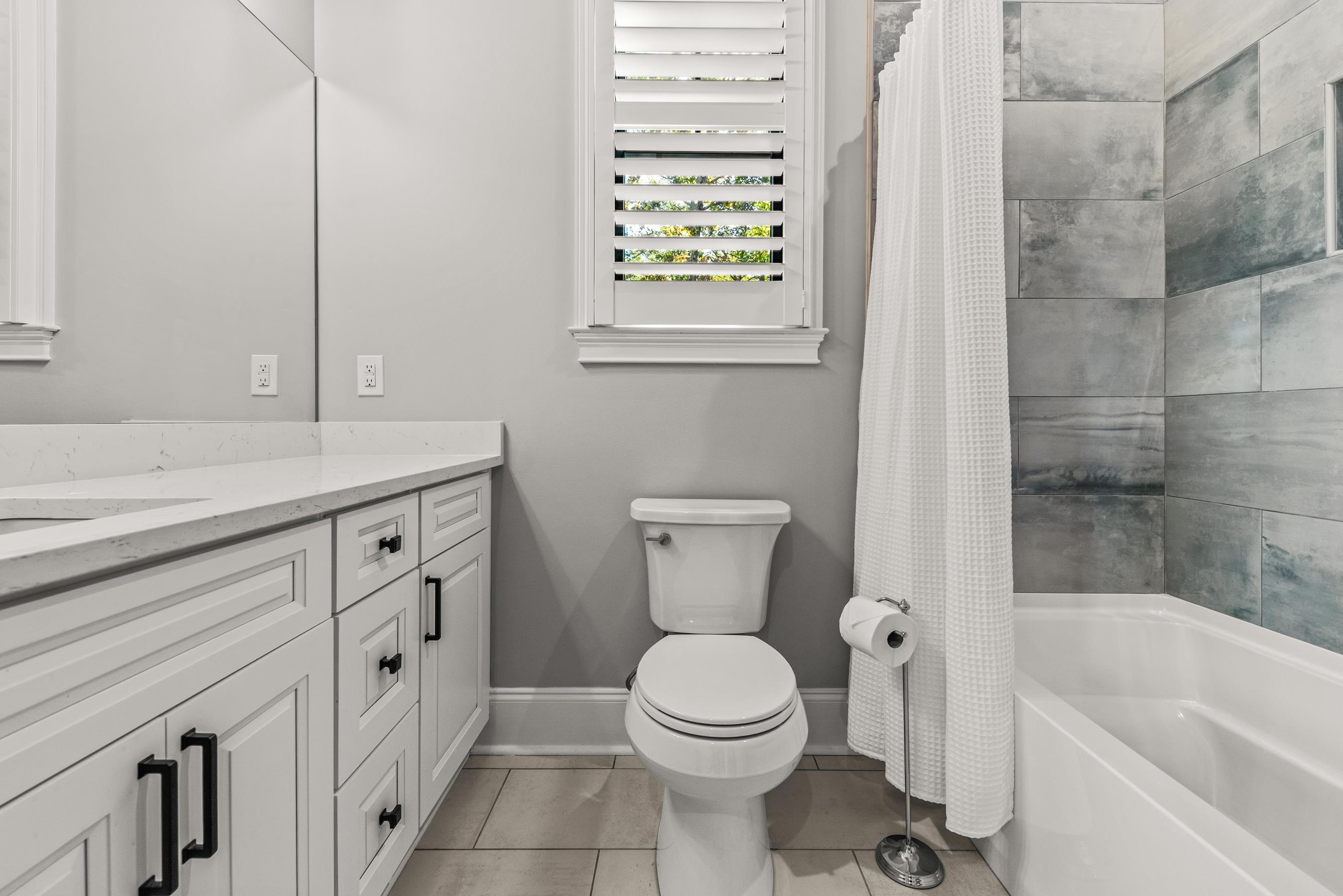 184 HARMONY BAY DRIVE