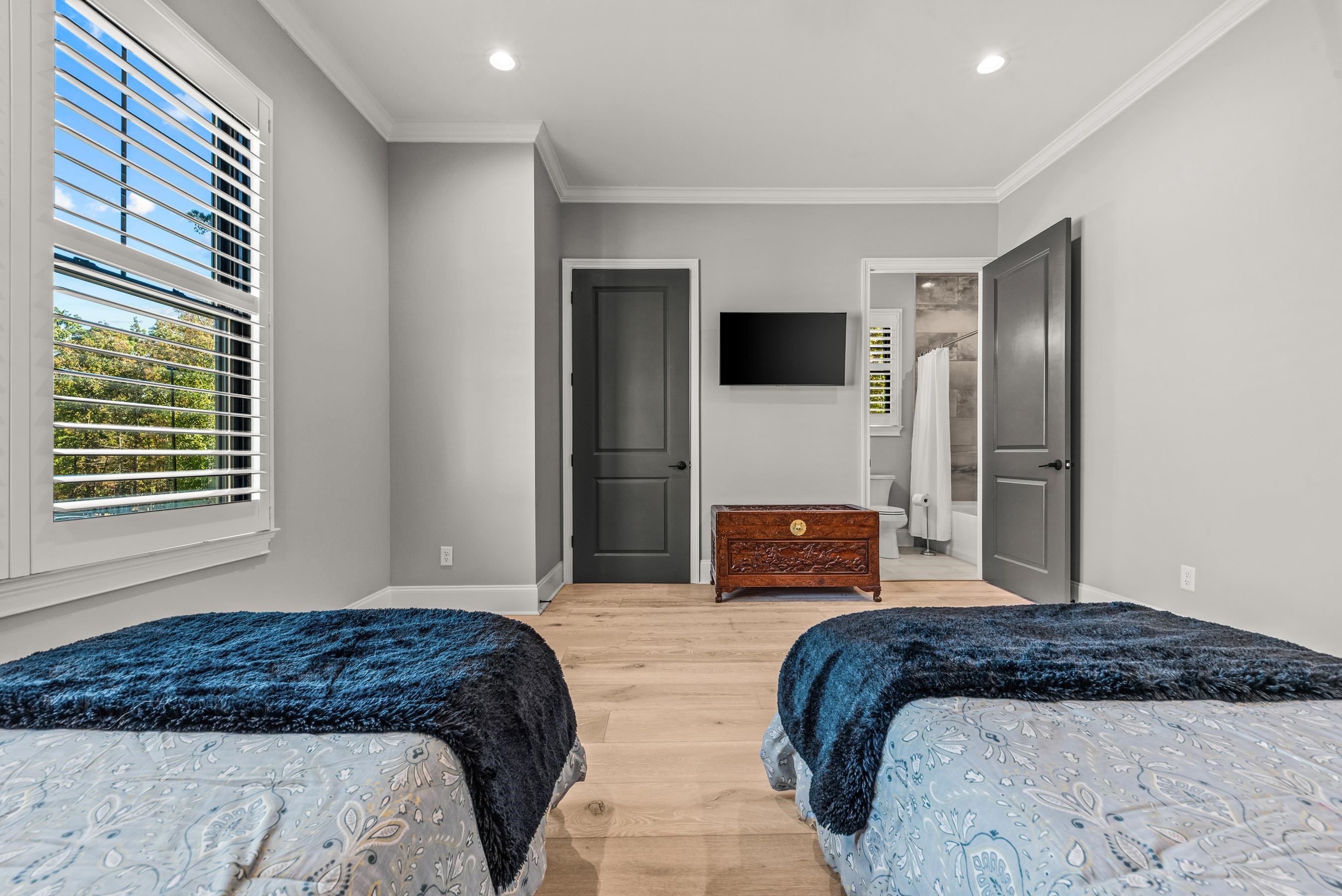 184 HARMONY BAY DRIVE