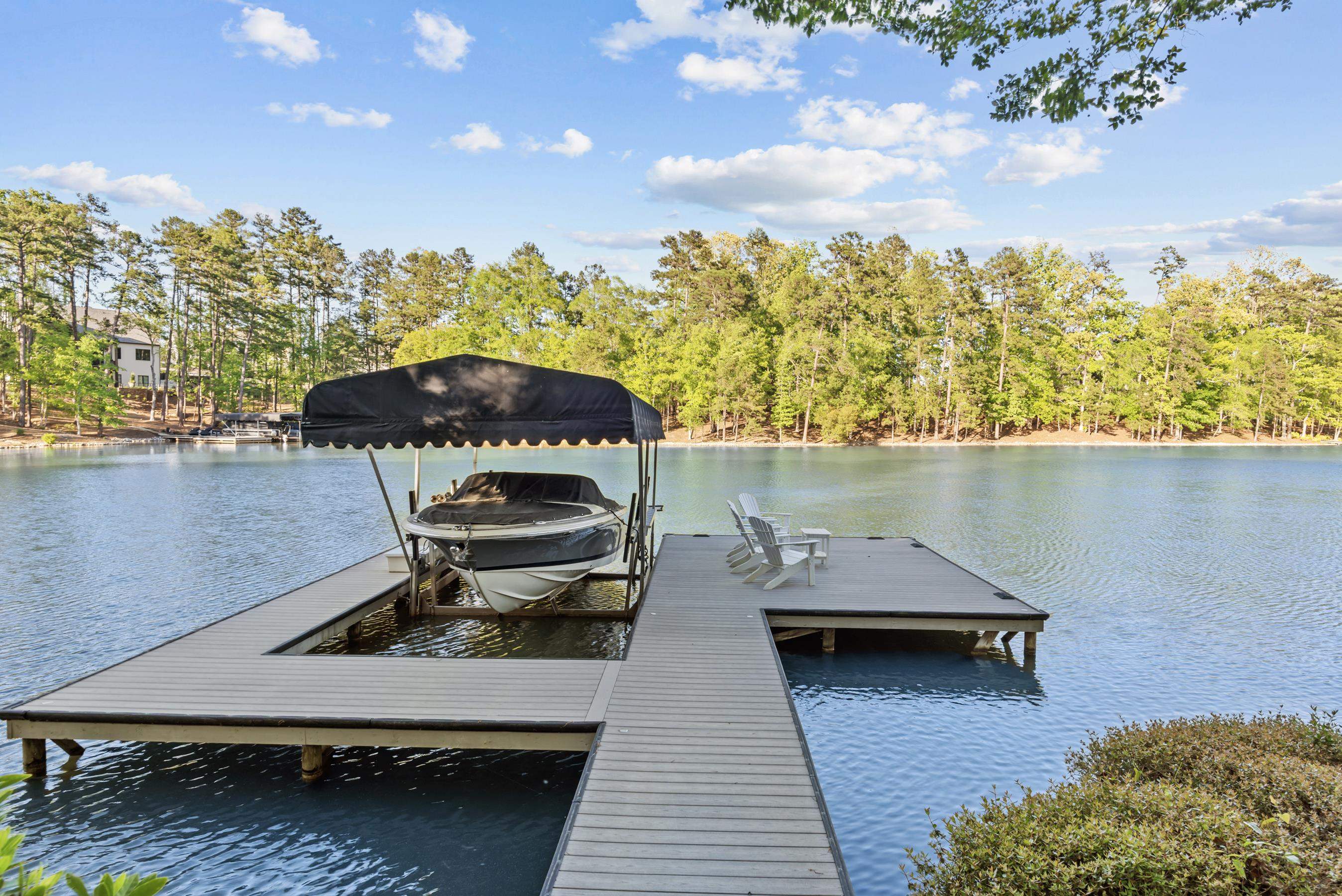 2030 LINGER LONGER DRIVE