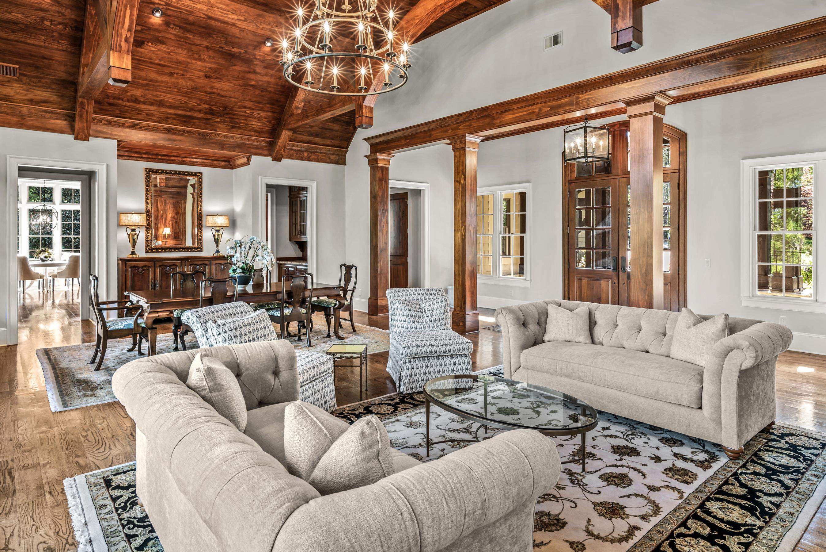 2030 LINGER LONGER DRIVE