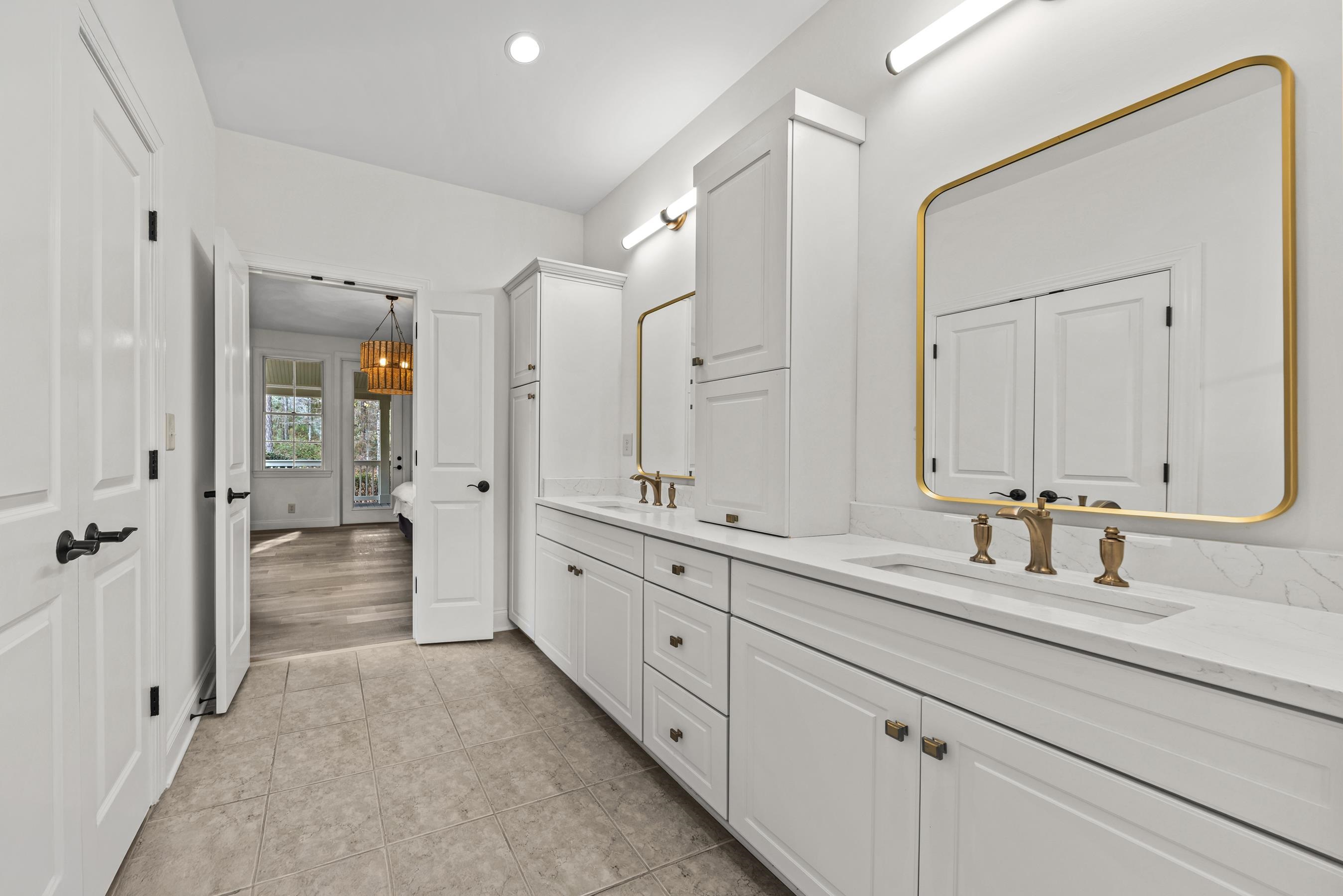 1140 STARBOARD DRIVE