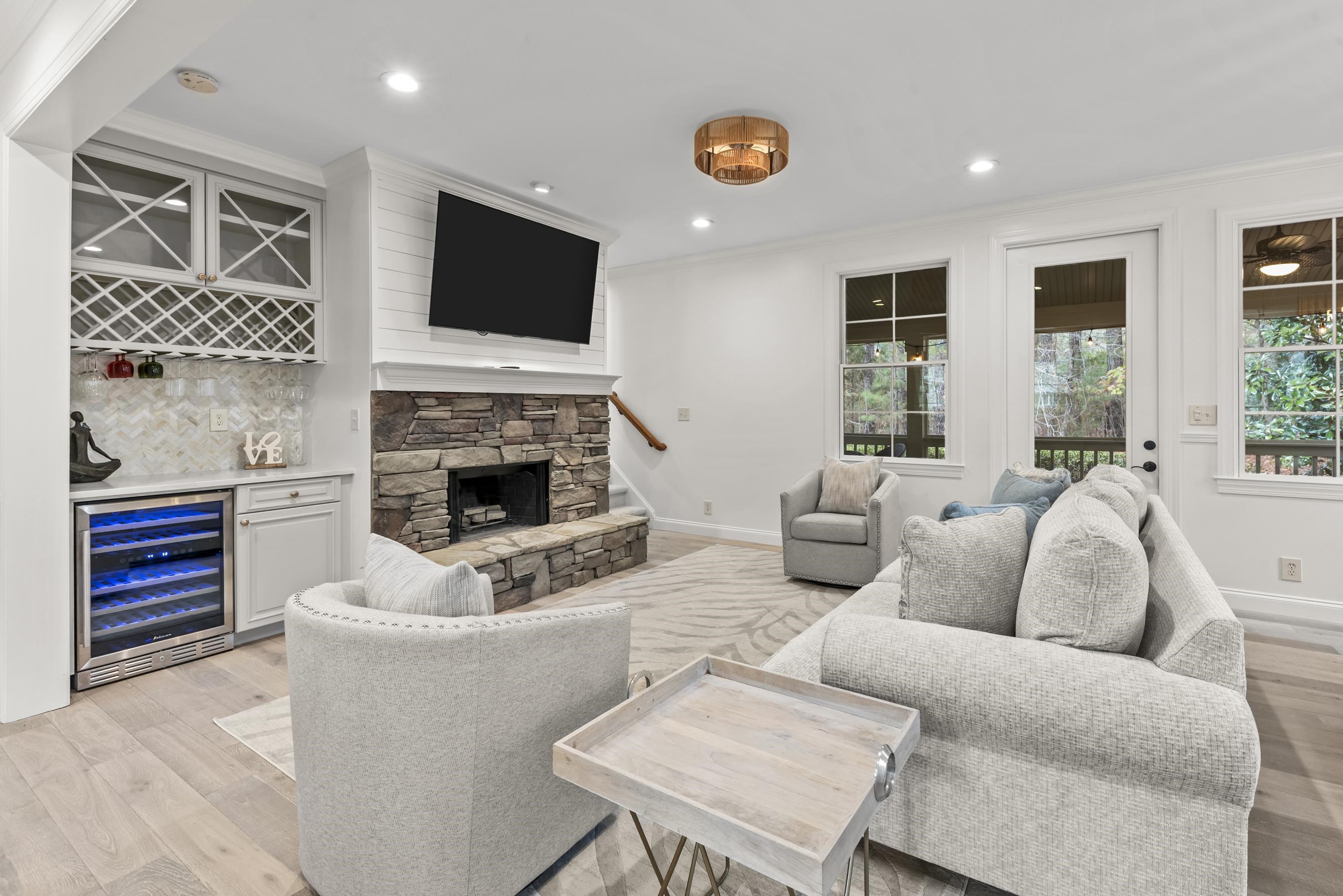 1140 STARBOARD DRIVE