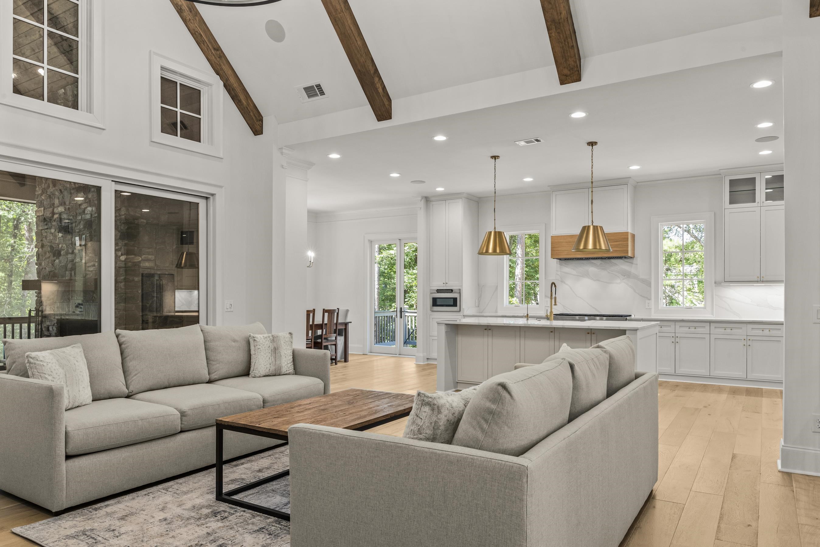 1000 TROUBLESOME CREEK LANE