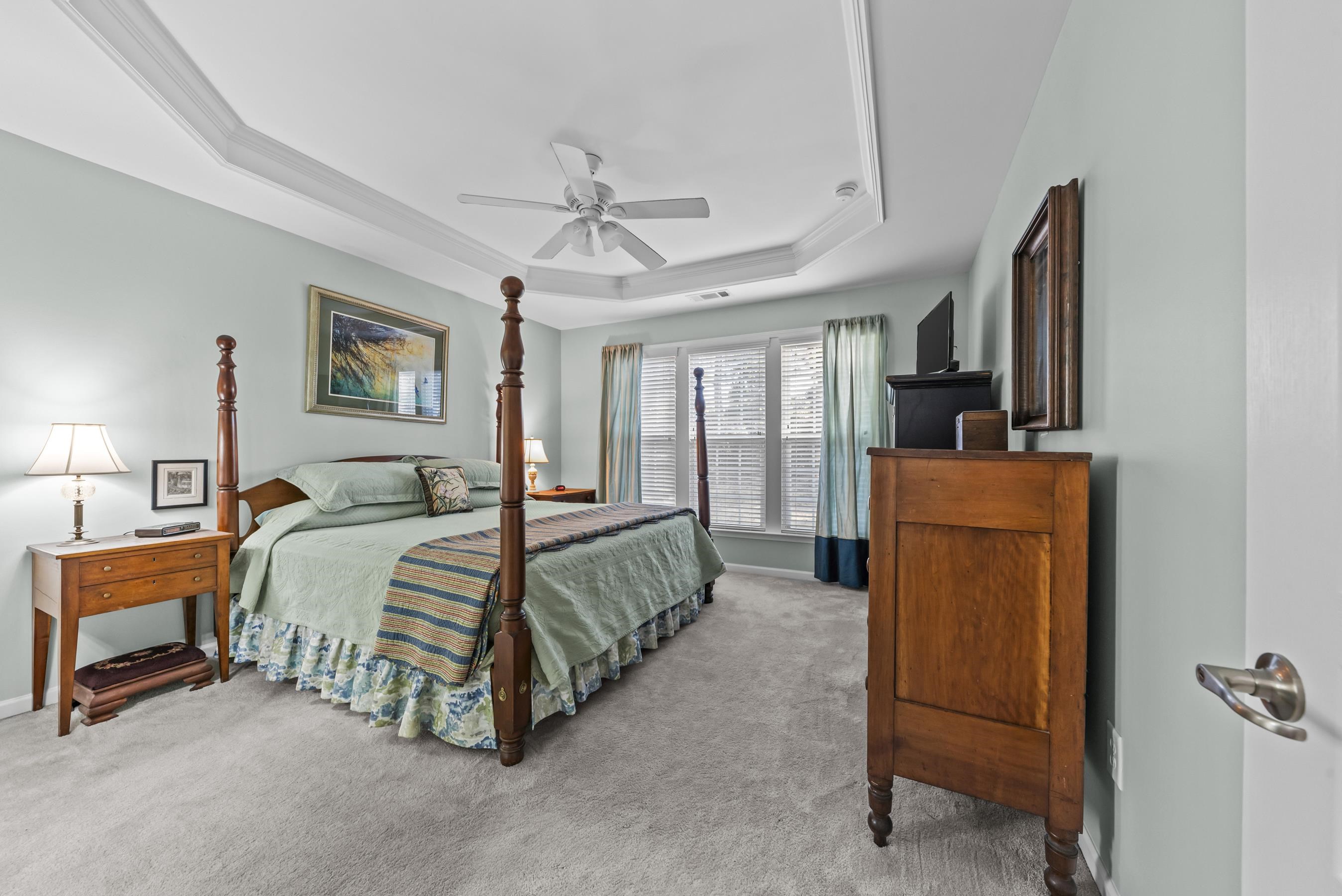 1060 ASKEW STATION BEND