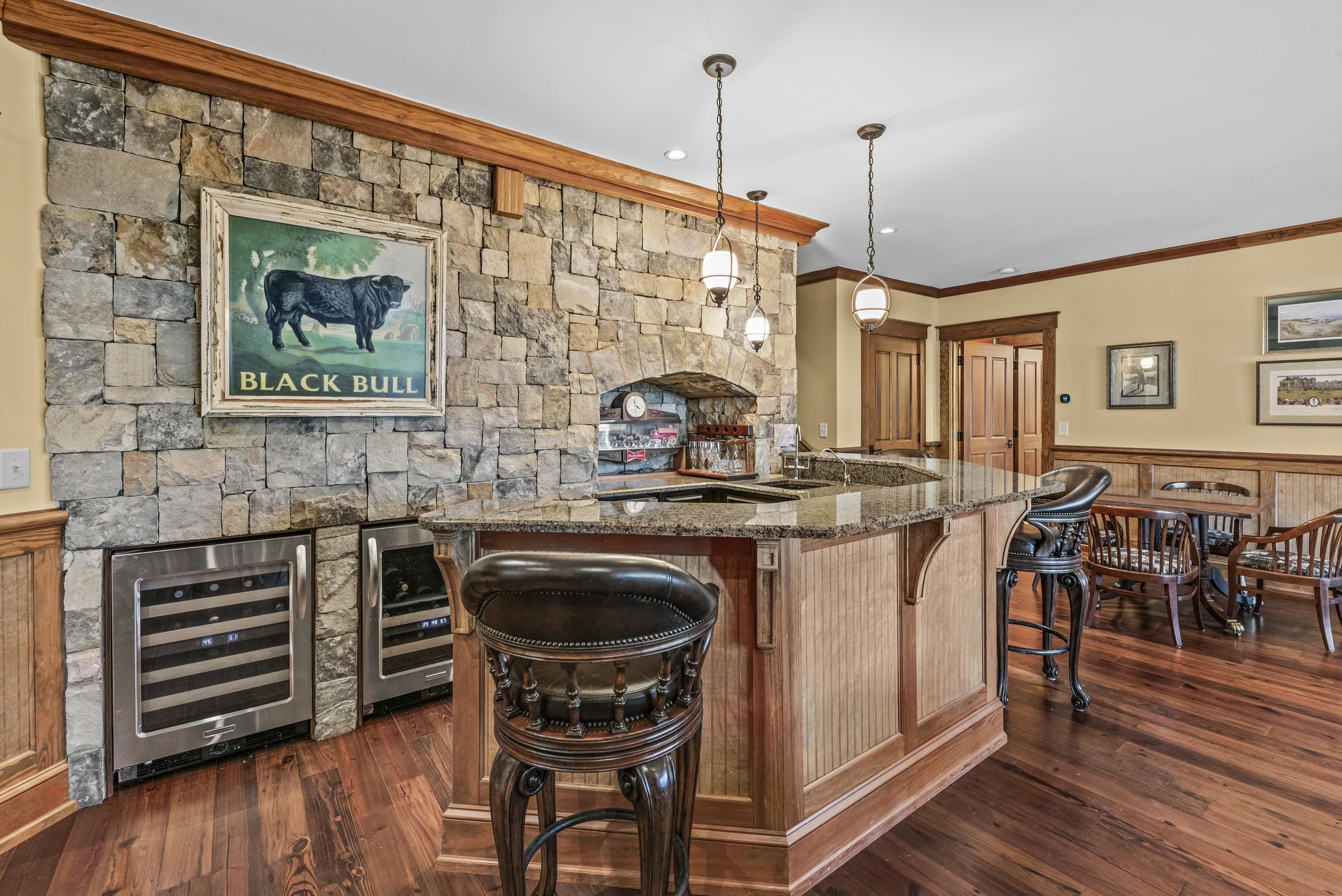 1230 COTTAGE LANE EAST