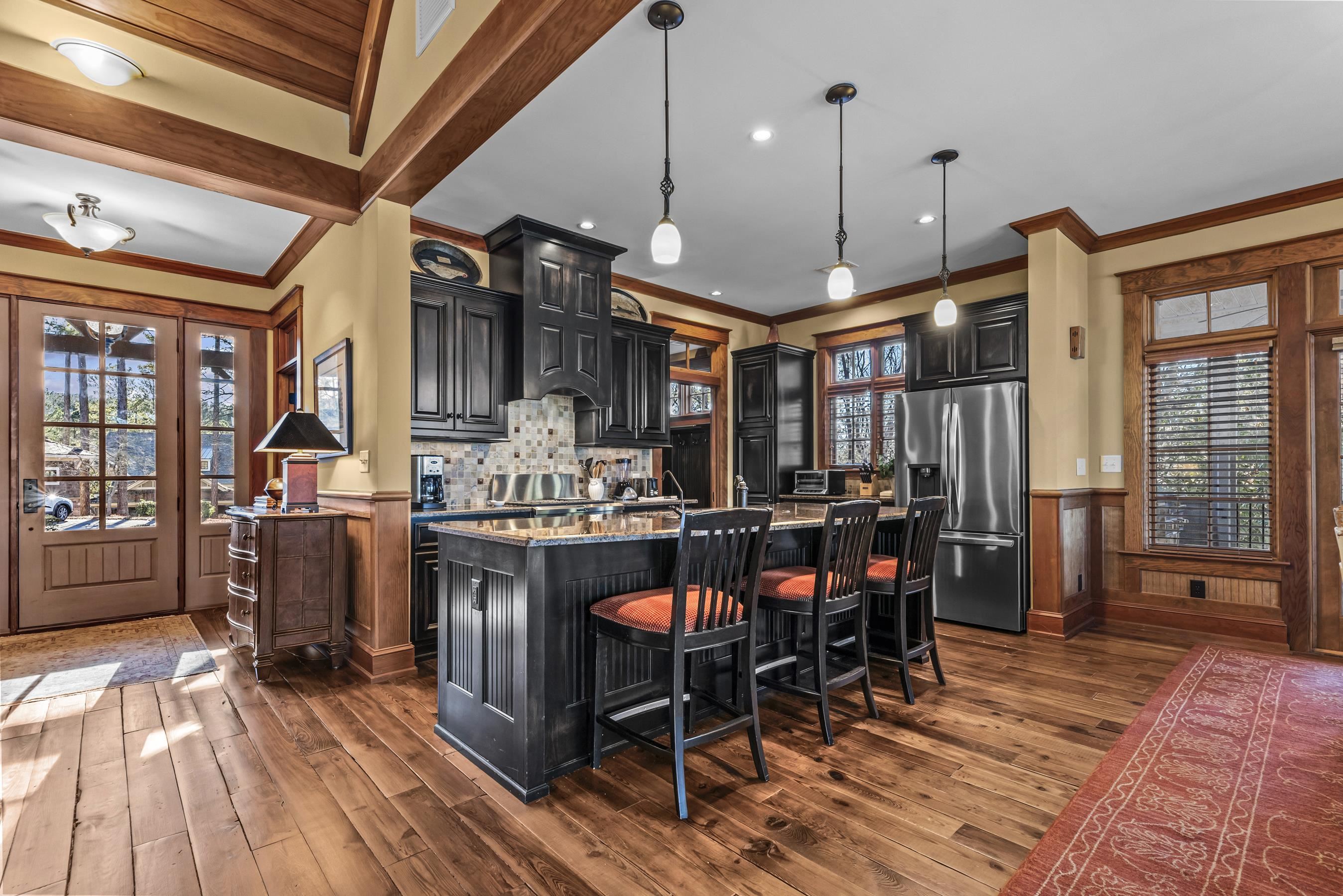 1230 COTTAGE LANE EAST